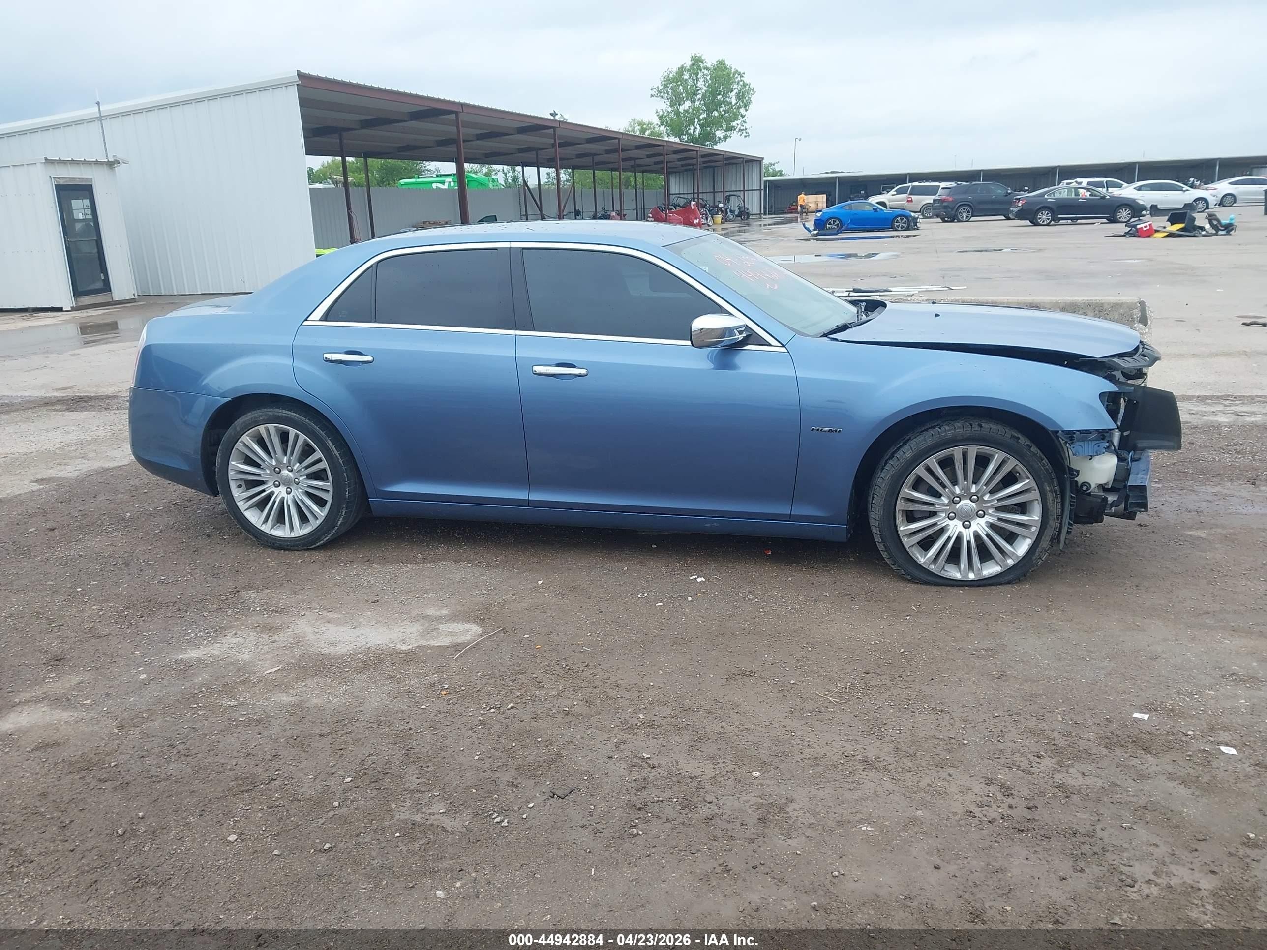 2011 Chrysler 300c Blue vin: 2C3CA6CT1BH547509