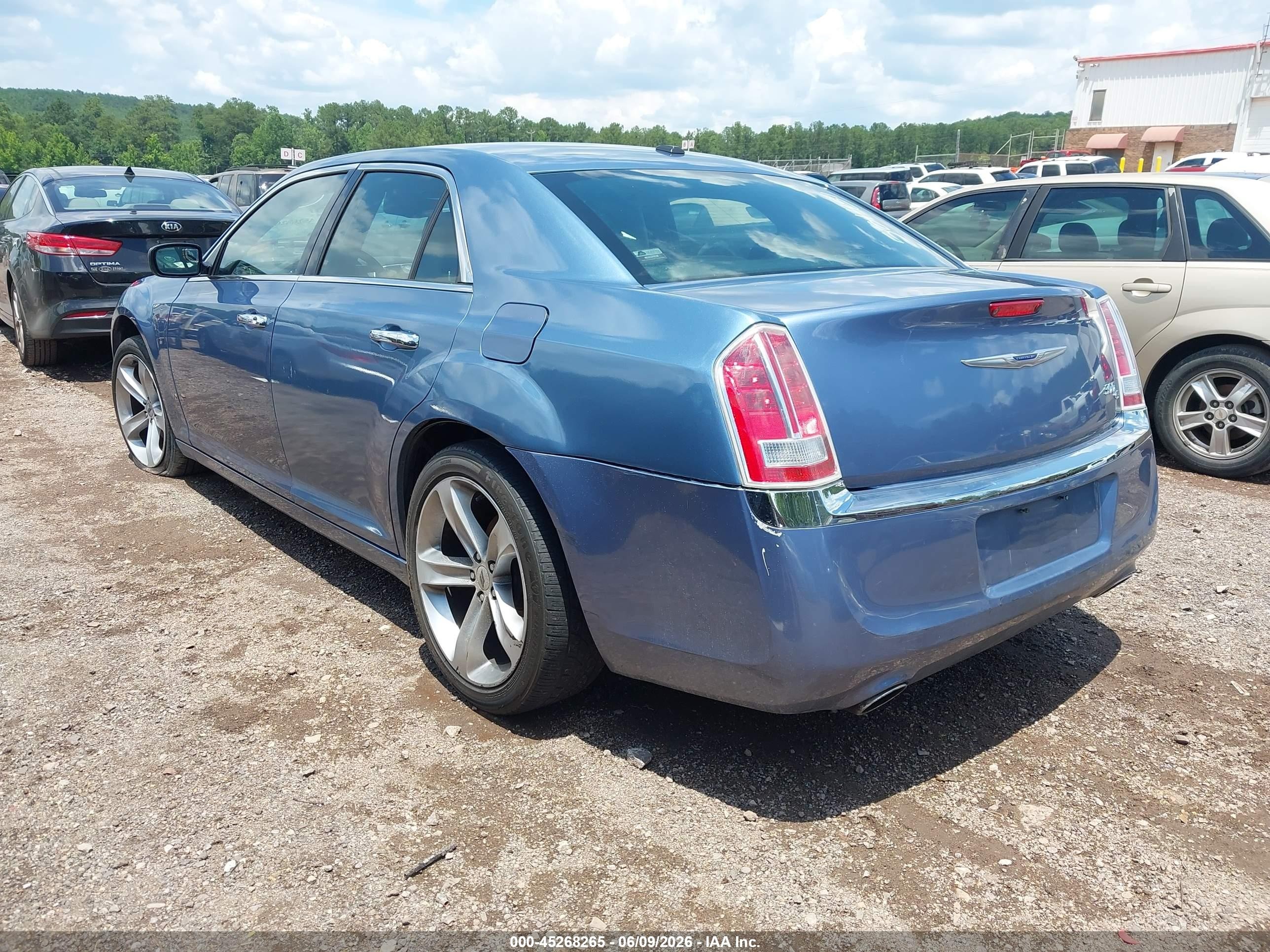2011 Chrysler 300c   Blue vin: 2C3CA6CT1BH581451