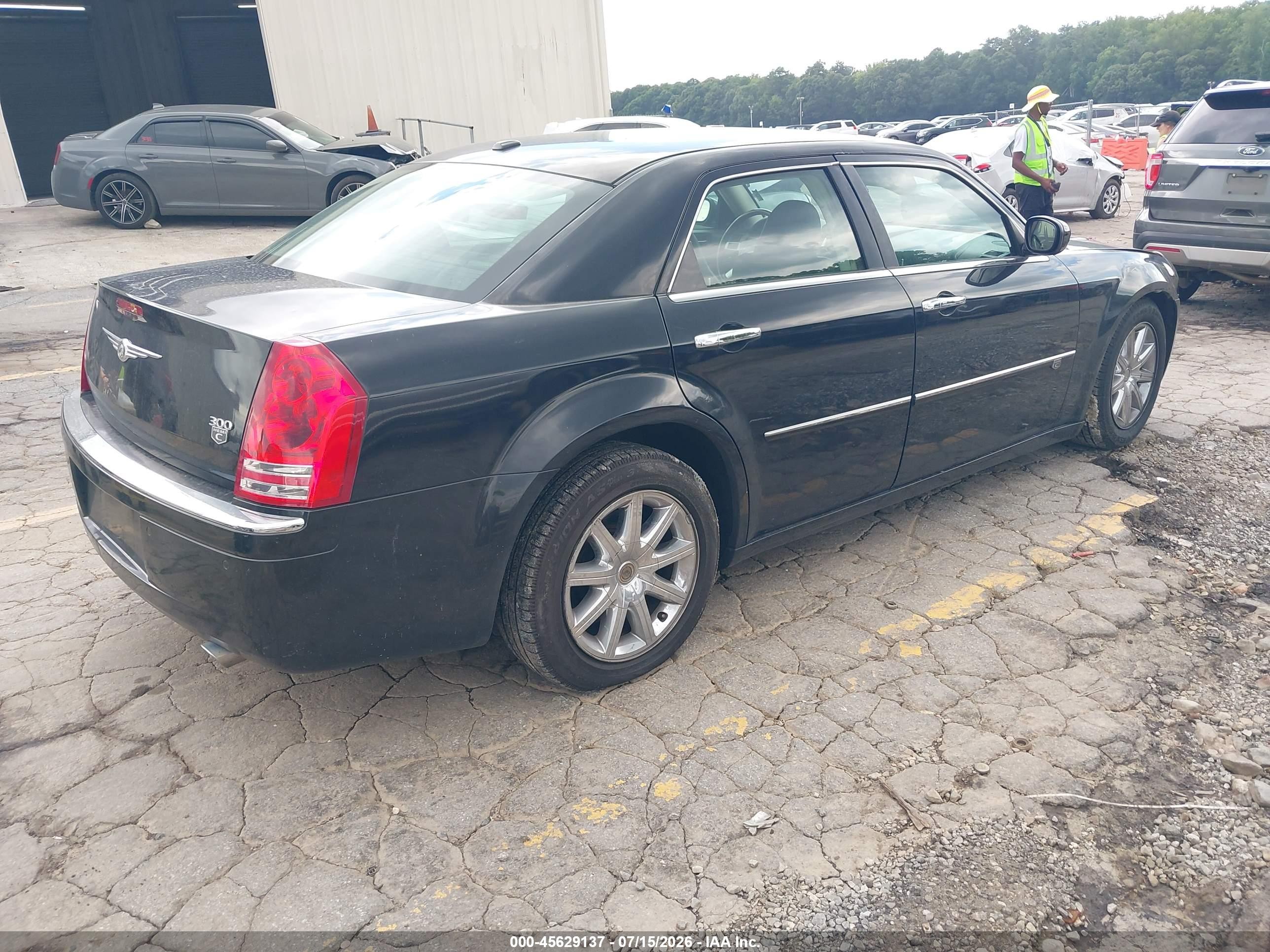 2010 Chrysler 300c Hemi Black vin: 2C3CA6CT3AH114840