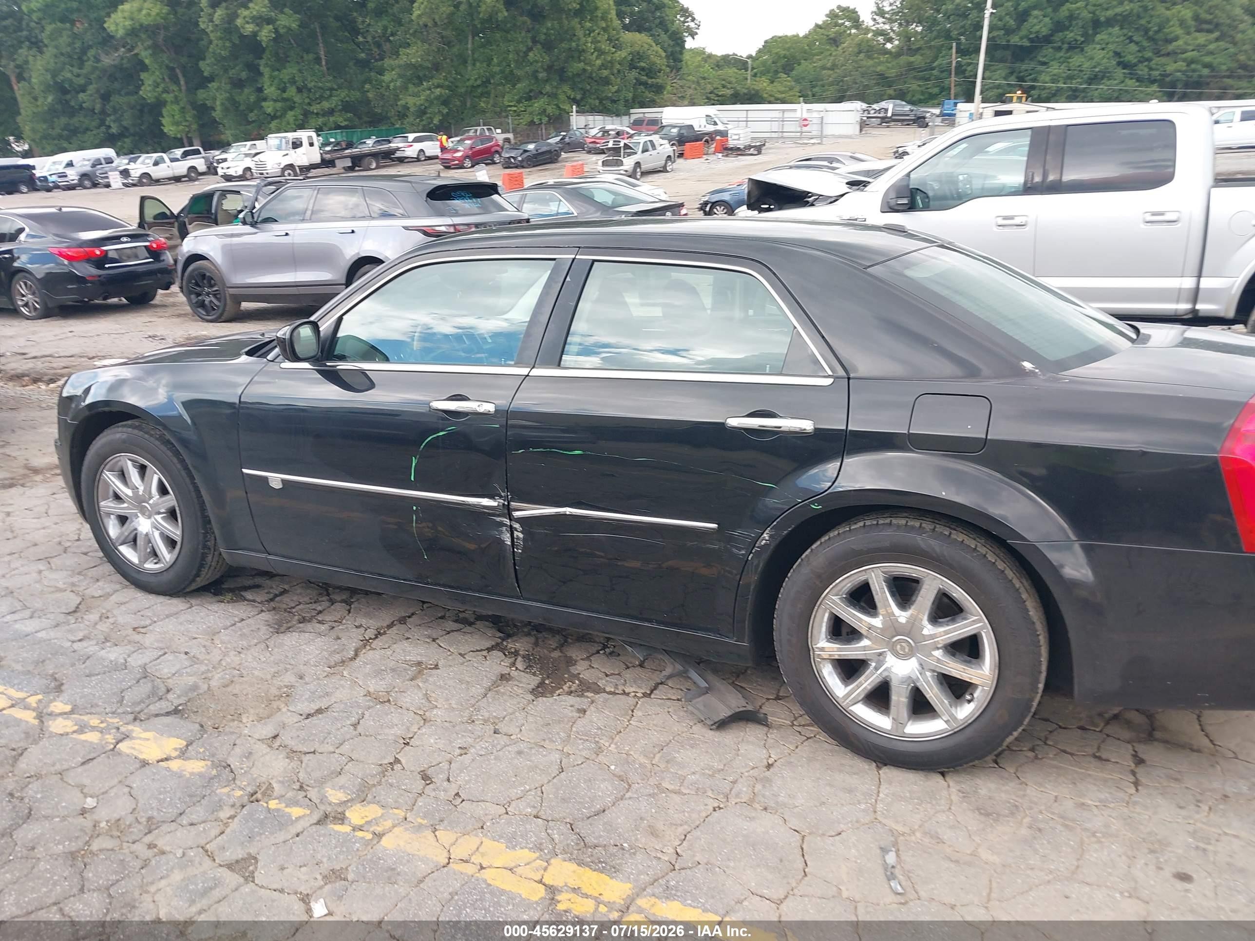 2010 Chrysler 300c Hemi Black vin: 2C3CA6CT3AH114840