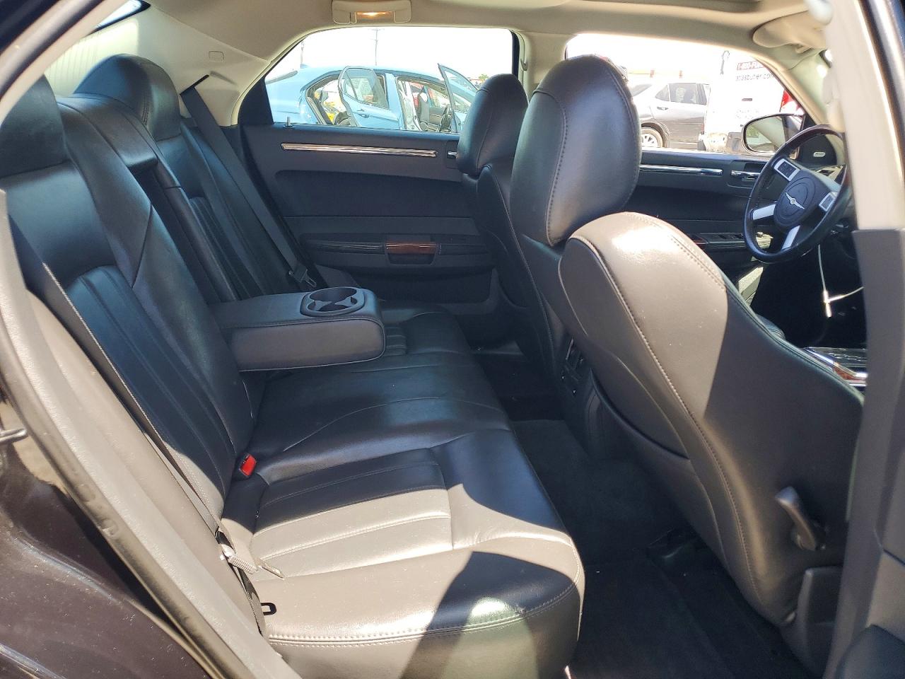 2010 Chrysler 300c Black vin: 2C3CA6CT3AH211343