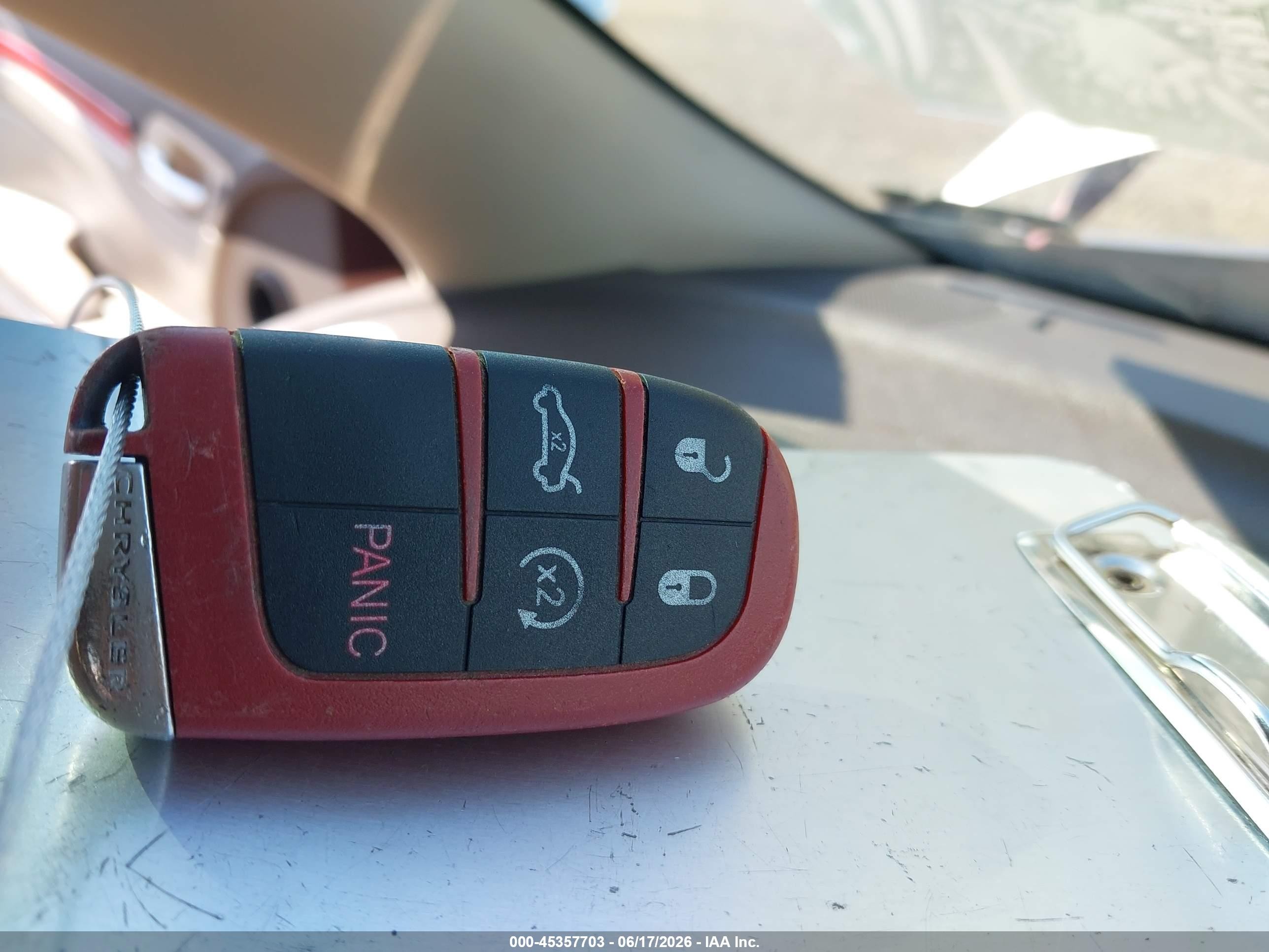 2011 Chrysler 300c Maroon vin: 2C3CA6CT3BH529917