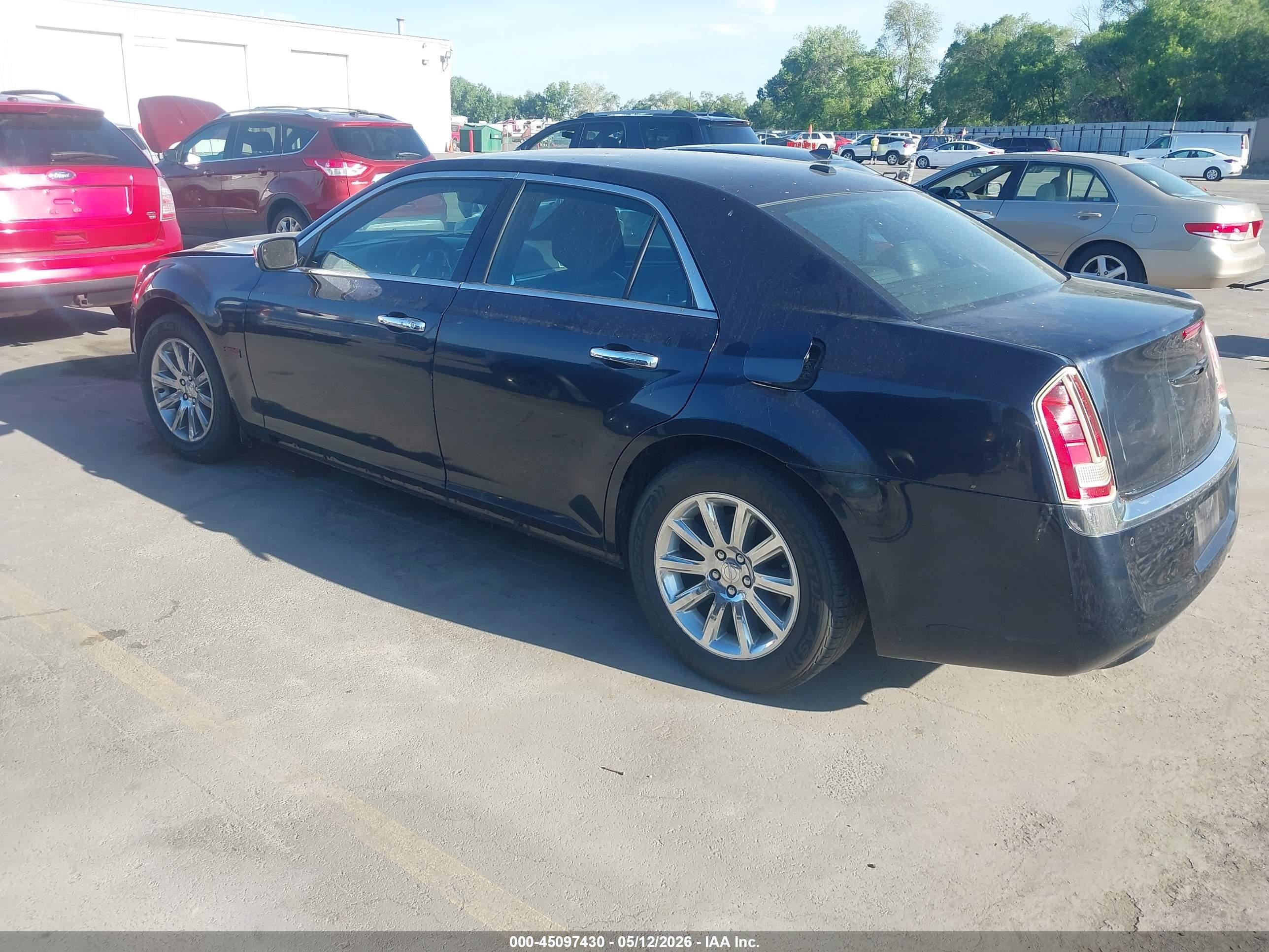 2011 Chrysler 300c   Black vin: 2C3CA6CT3BH538214