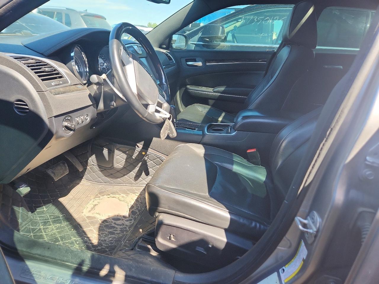 2011 Chrysler 300c Silver vin: 2C3CA6CT3BH567986