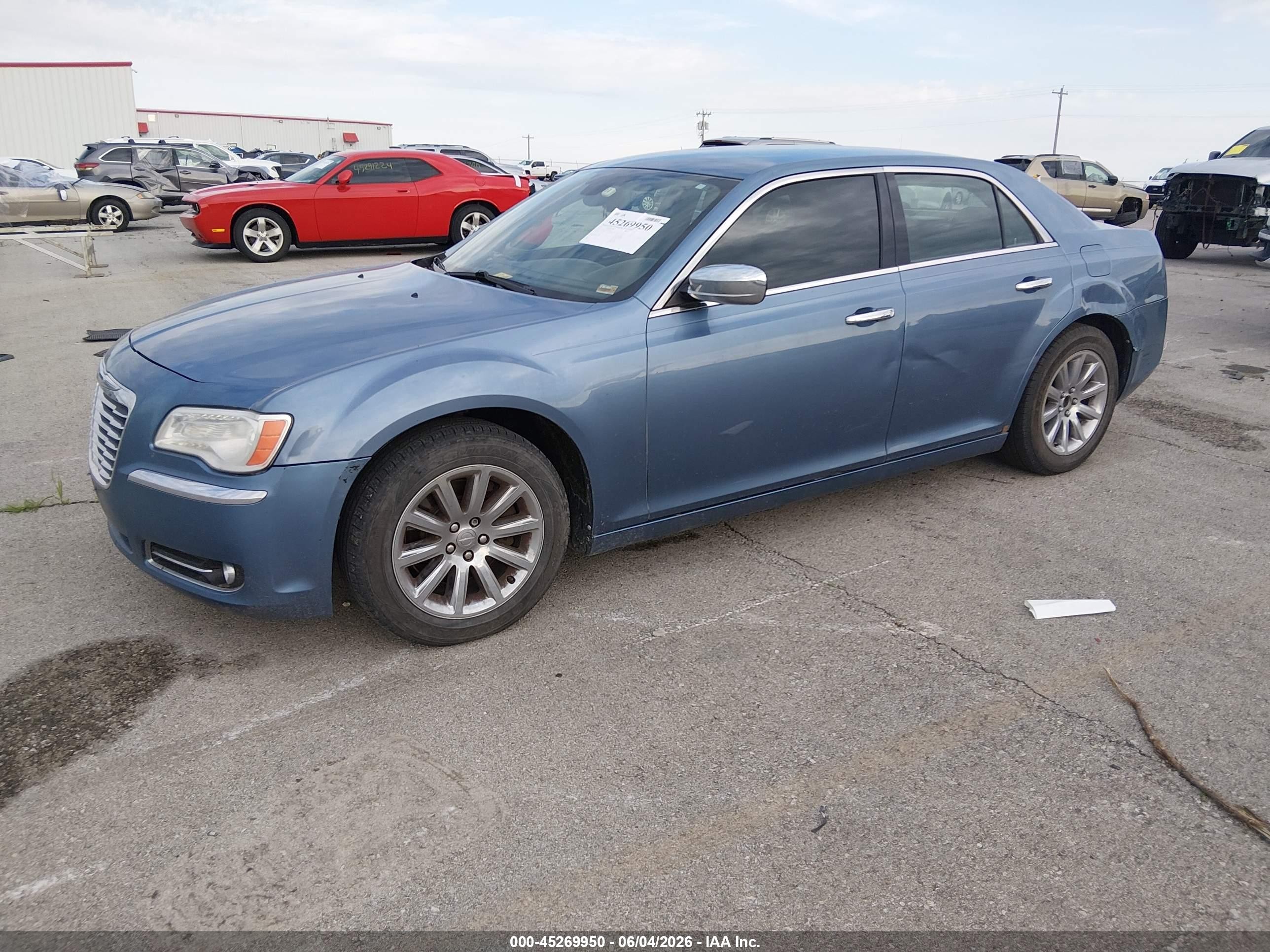 2011 Chrysler 300c   Blue vin: 2C3CA6CT4BH581282