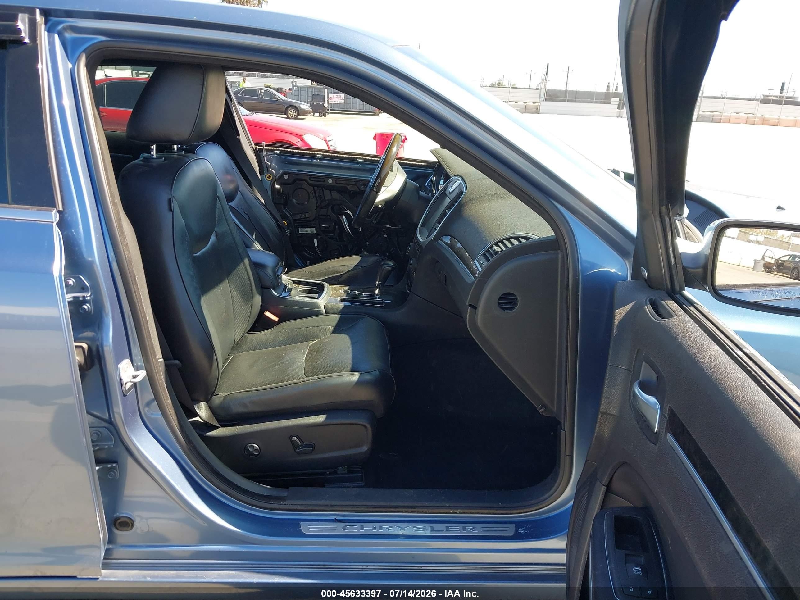 2011 Chrysler 300c   Синий vin: 2C3CA6CT5BH547755