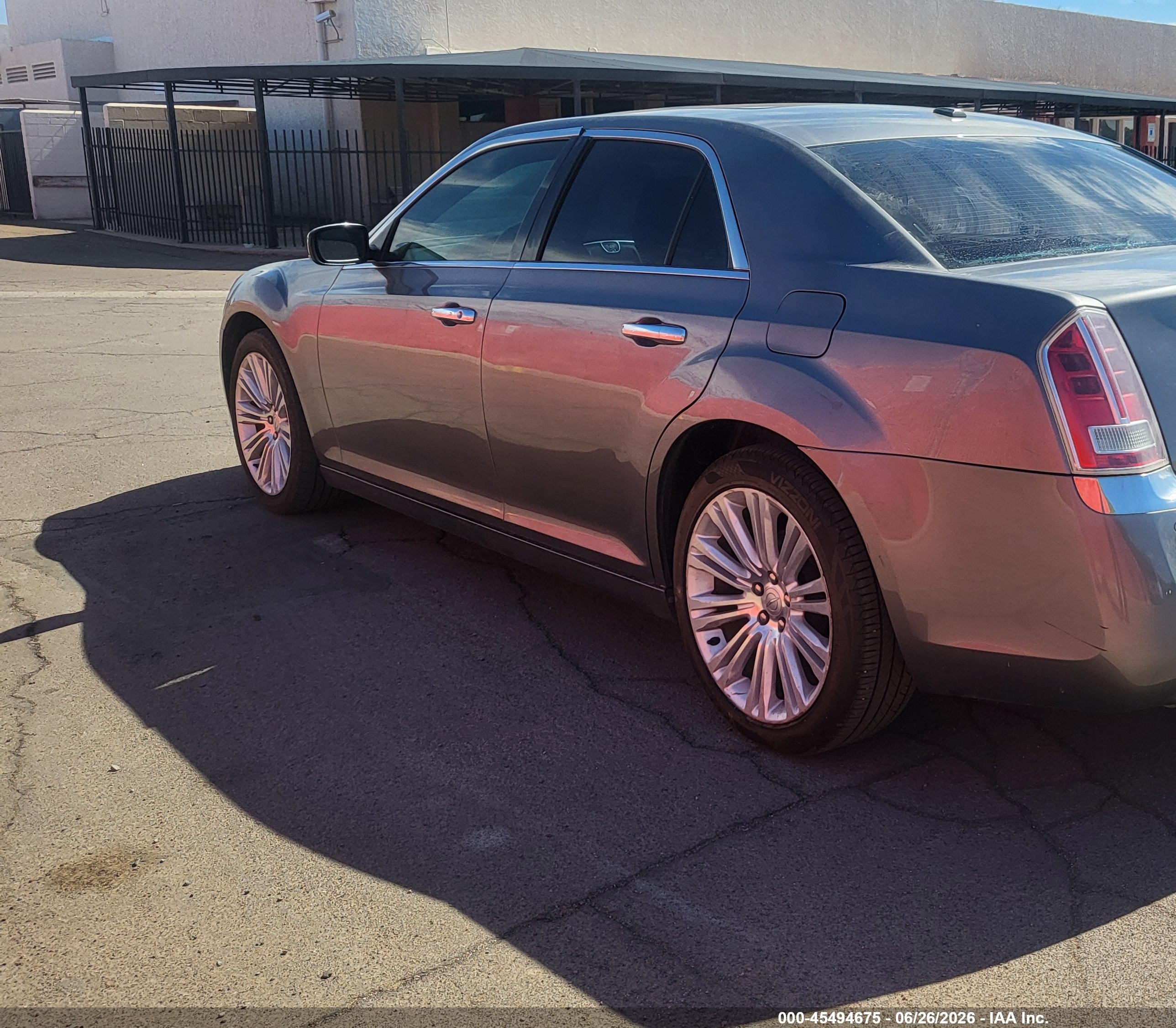 2011 Chrysler 300c   Серый vin: 2C3CA6CT5BH549764