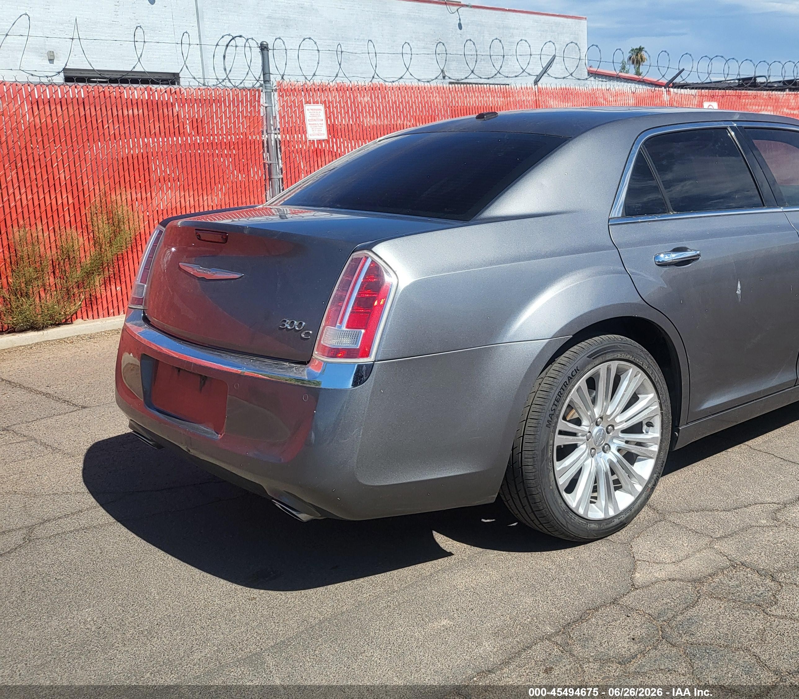 2011 Chrysler 300c   Серый vin: 2C3CA6CT5BH549764