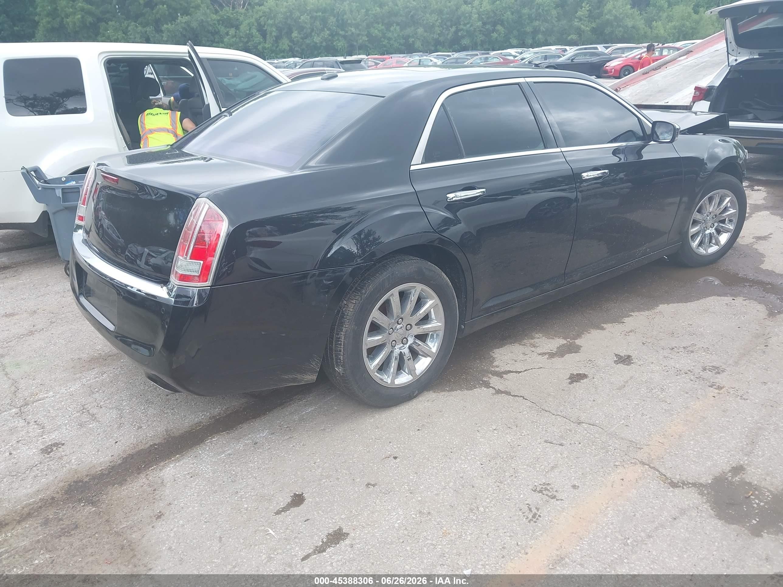 2011 Chrysler 300c   Черный vin: 2C3CA6CT6BH514621