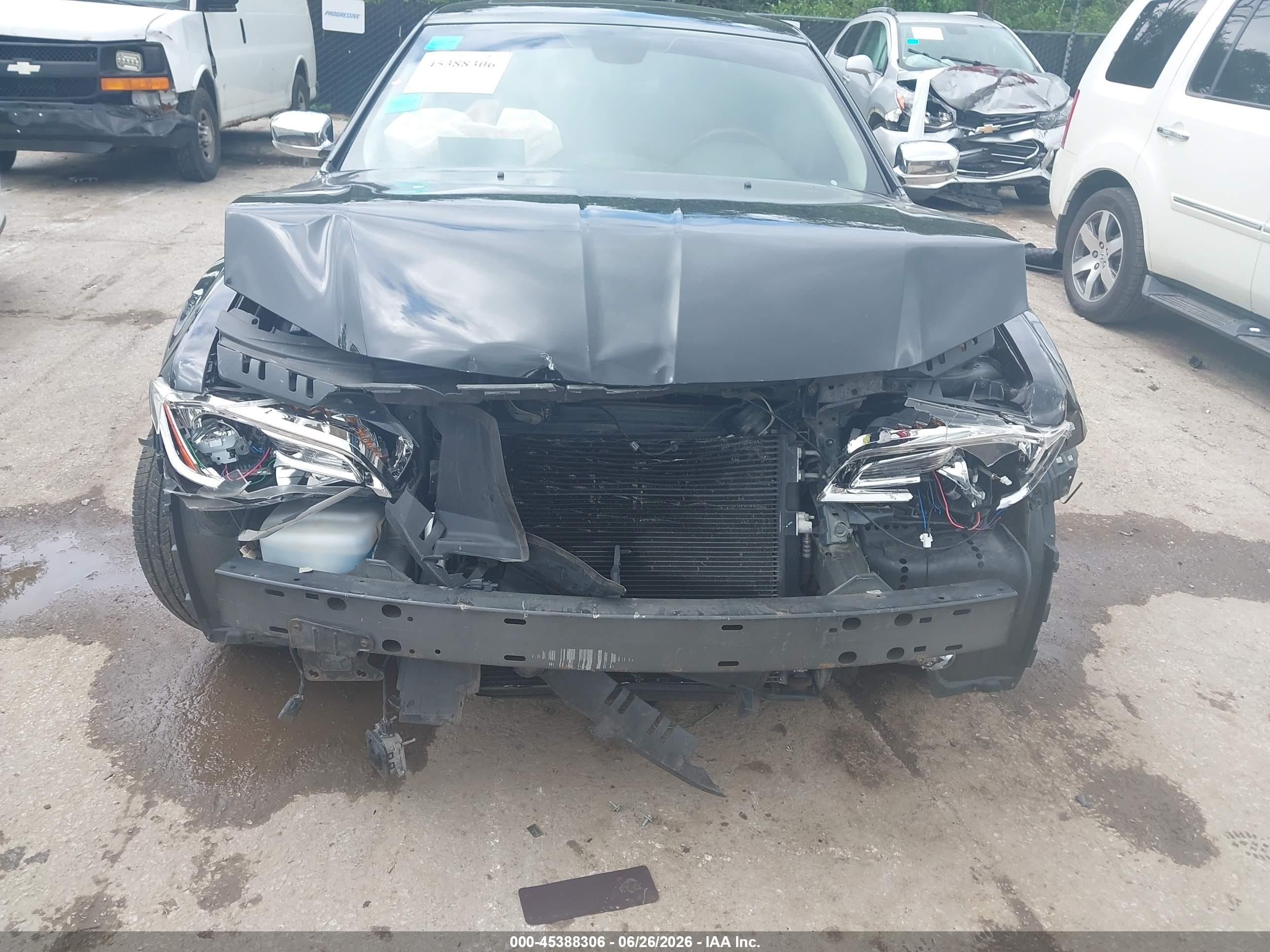 2011 Chrysler 300c   Черный vin: 2C3CA6CT6BH514621