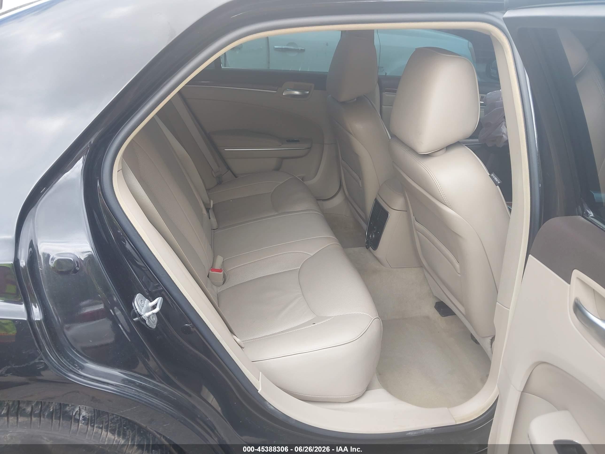 2011 Chrysler 300c   Черный vin: 2C3CA6CT6BH514621