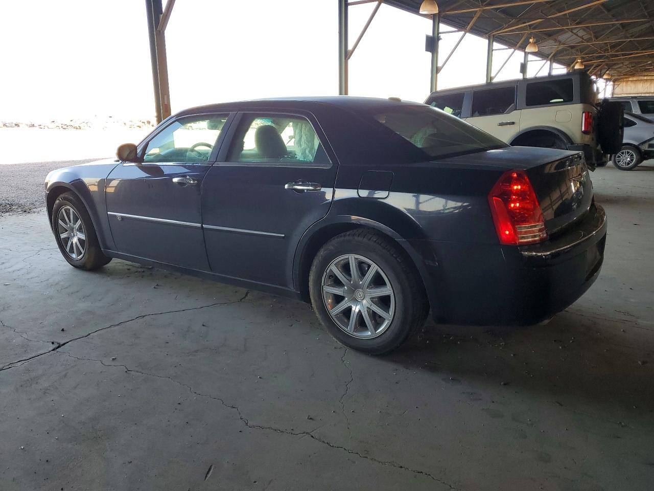 2010 Chrysler 300c Black vin: 2C3CA6CT7AH199228
