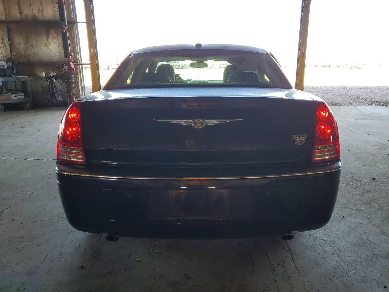 2010 Chrysler 300c Black vin: 2C3CA6CT7AH199228