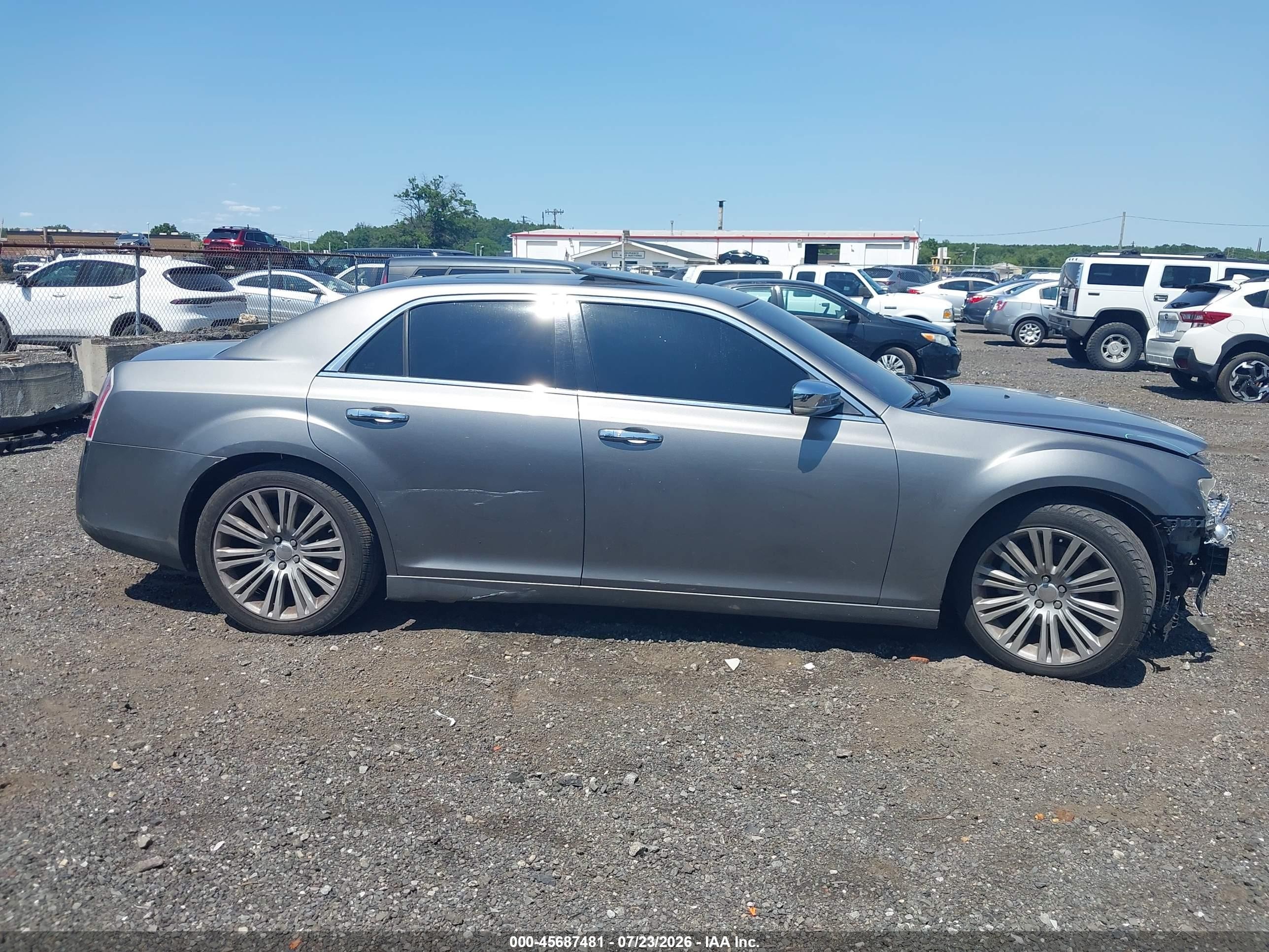 2011 Chrysler 300c   Серый vin: 2C3CA6CT8BH518184
