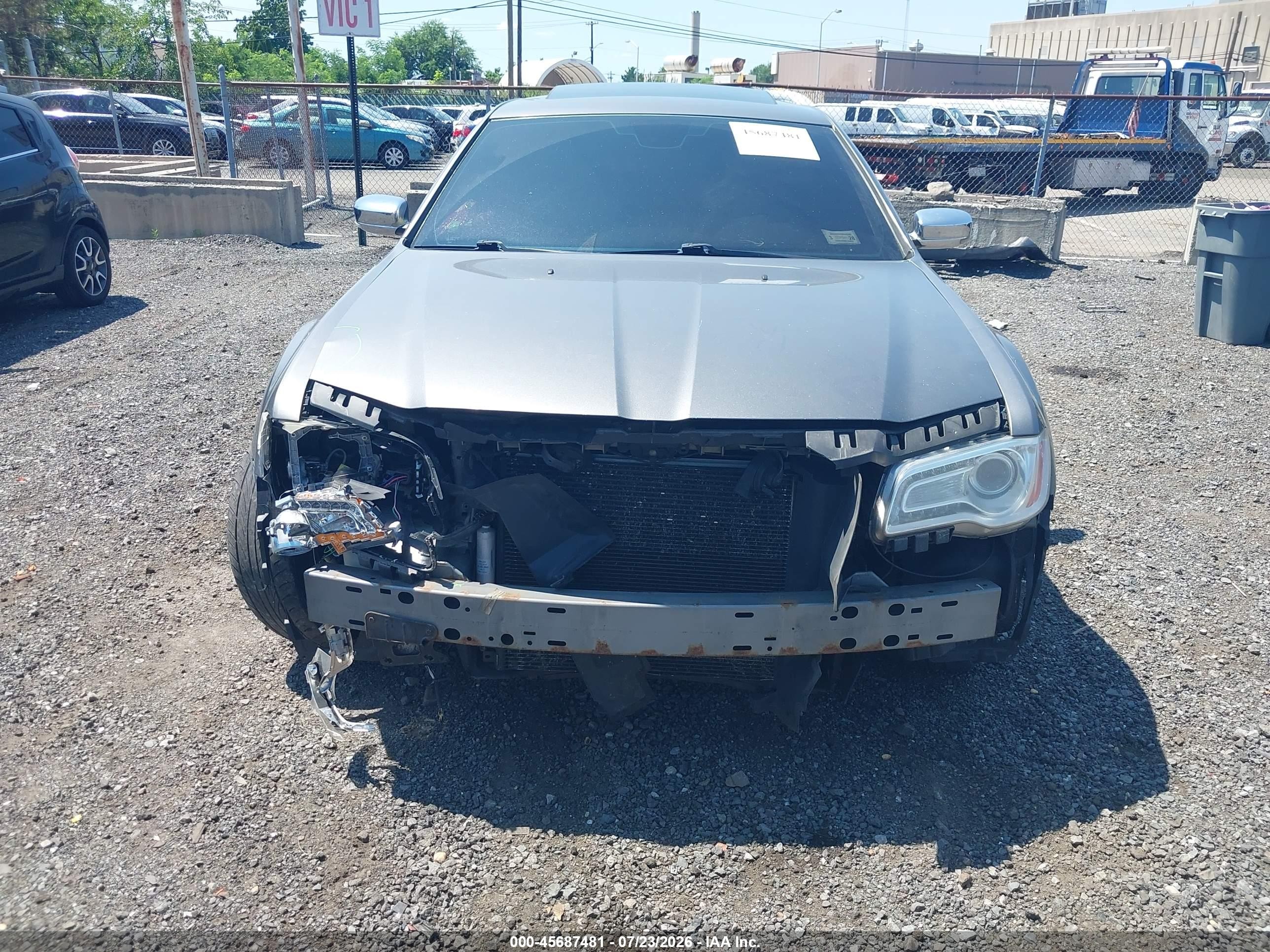 2011 Chrysler 300c   Серый vin: 2C3CA6CT8BH518184