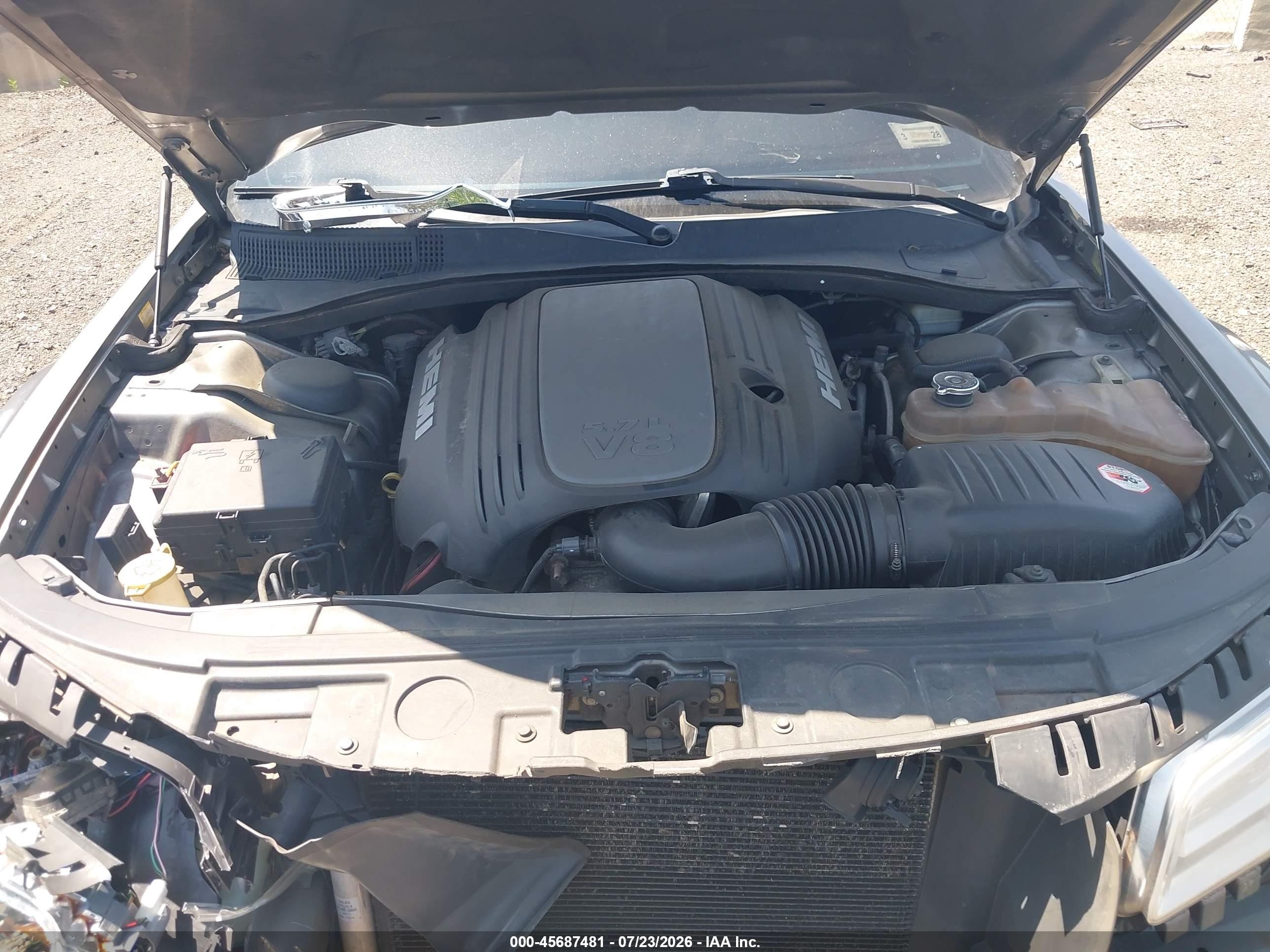 2011 Chrysler 300c   Серый vin: 2C3CA6CT8BH518184