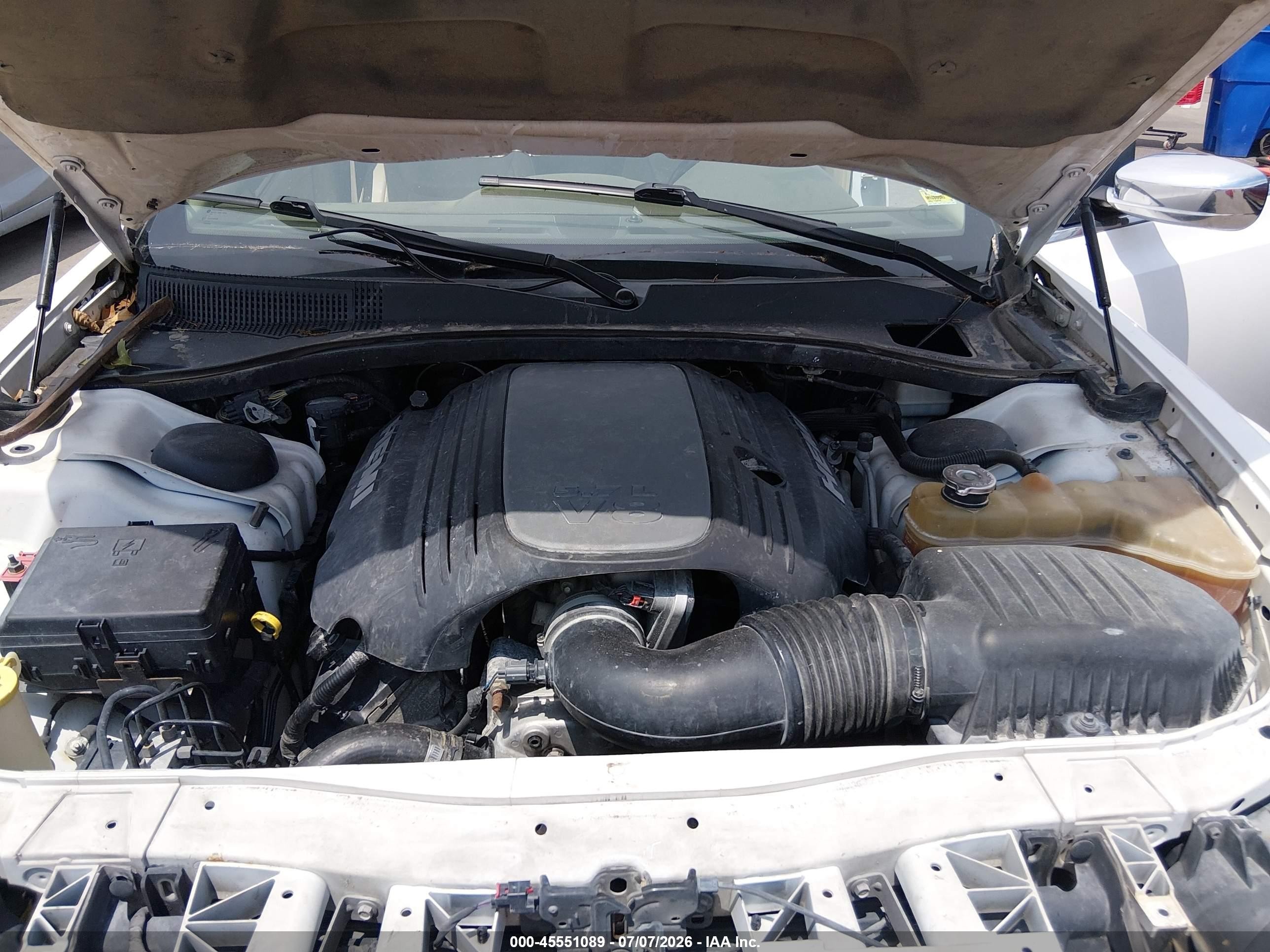 2011 Chrysler 300c   Белый vin: 2C3CA6CT8BH528326