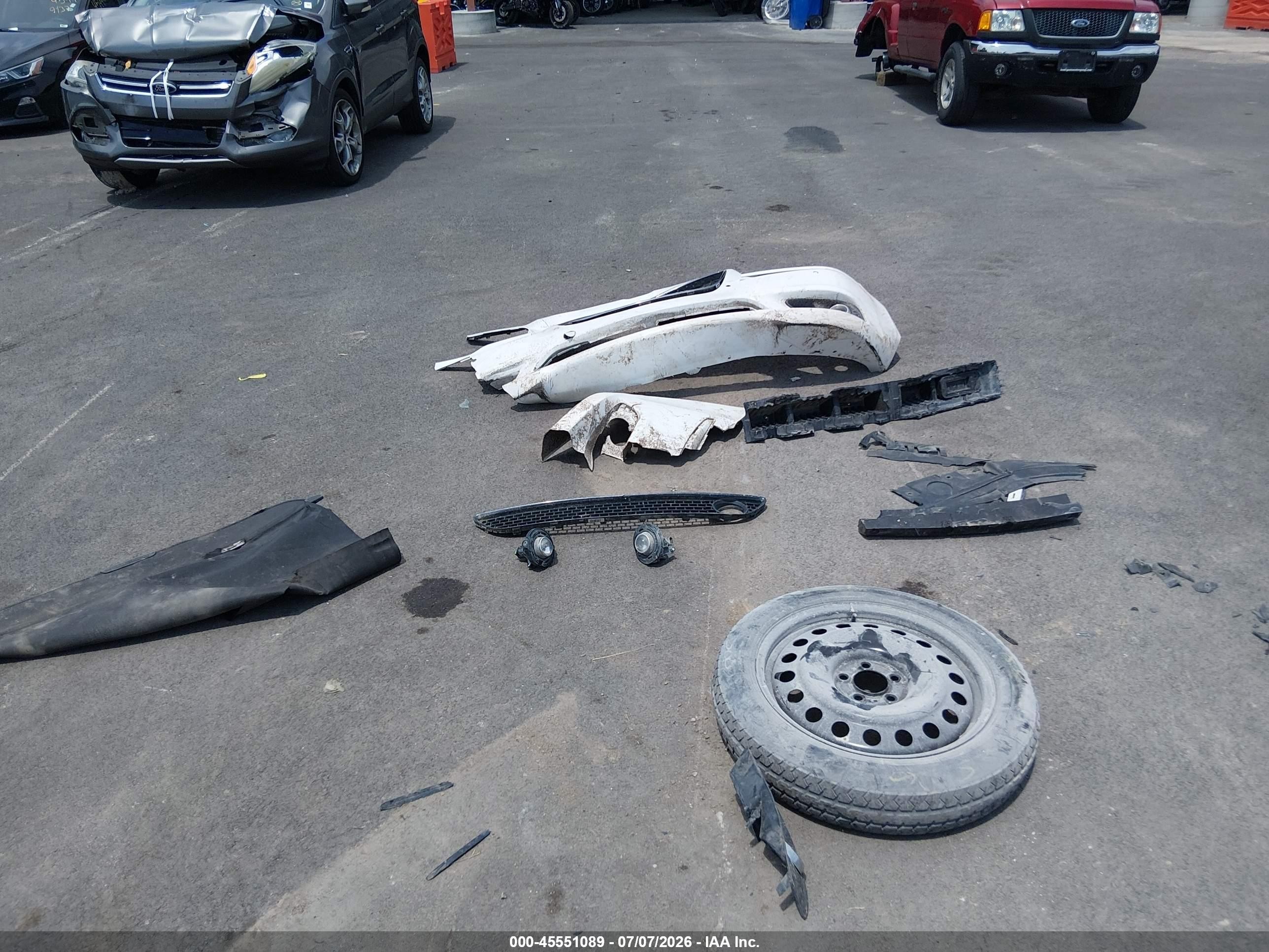 2011 Chrysler 300c   Белый vin: 2C3CA6CT8BH528326