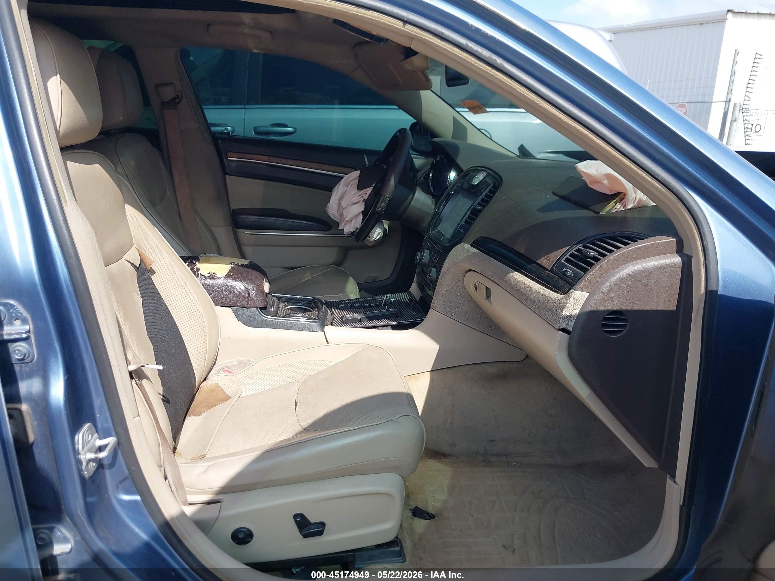 2011 Chrysler 300c   Blue vin: 2C3CA6CT9BH585358