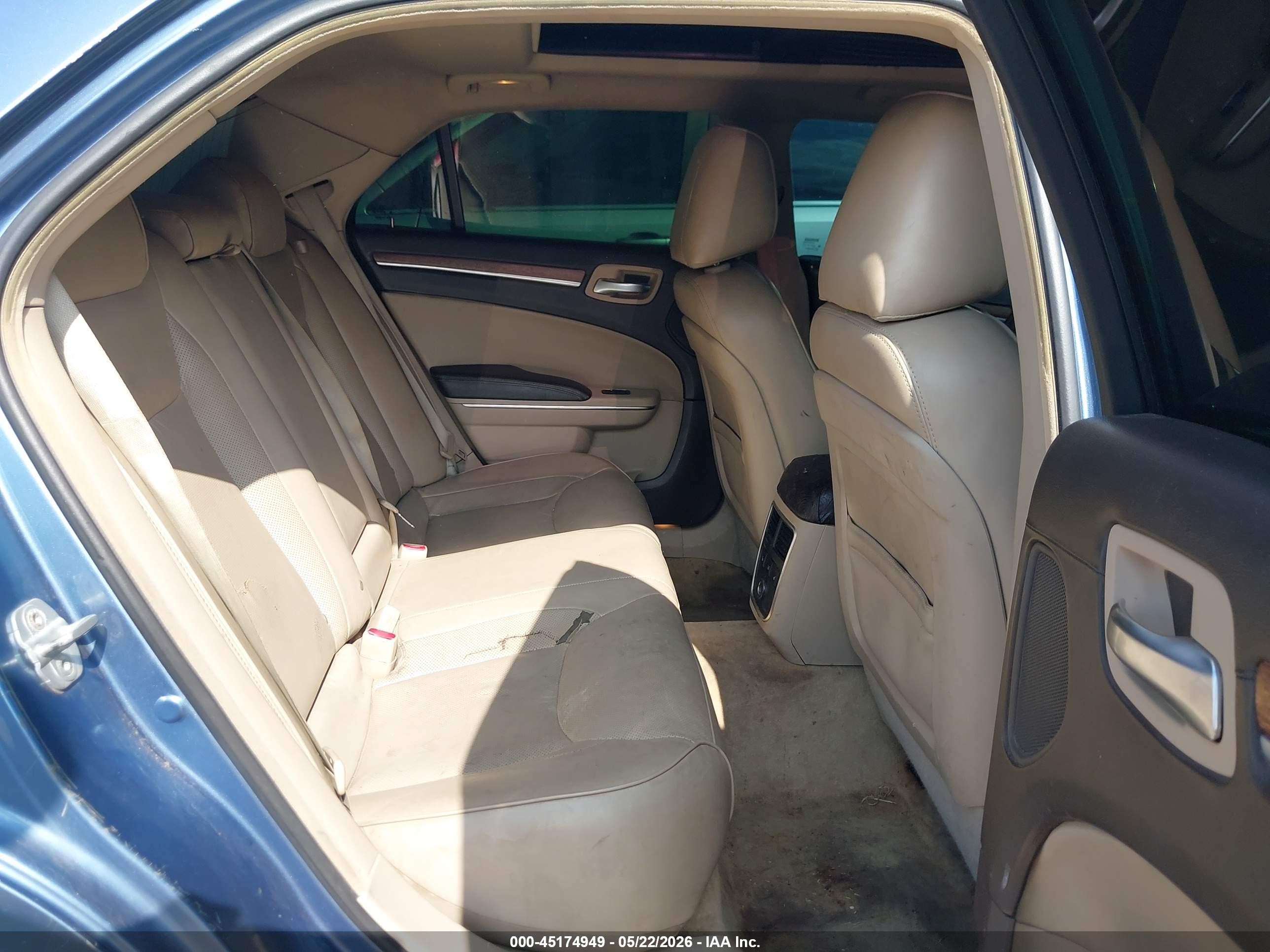 2011 Chrysler 300c   Blue vin: 2C3CA6CT9BH585358