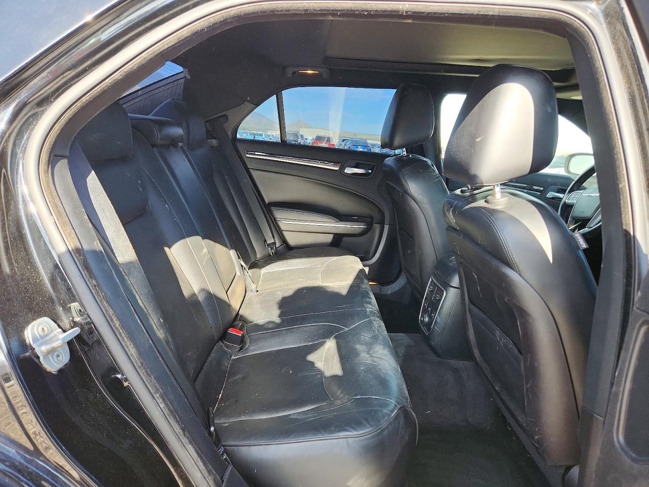 2011 Chrysler 300c Black vin: 2C3CA6CTXBH595154