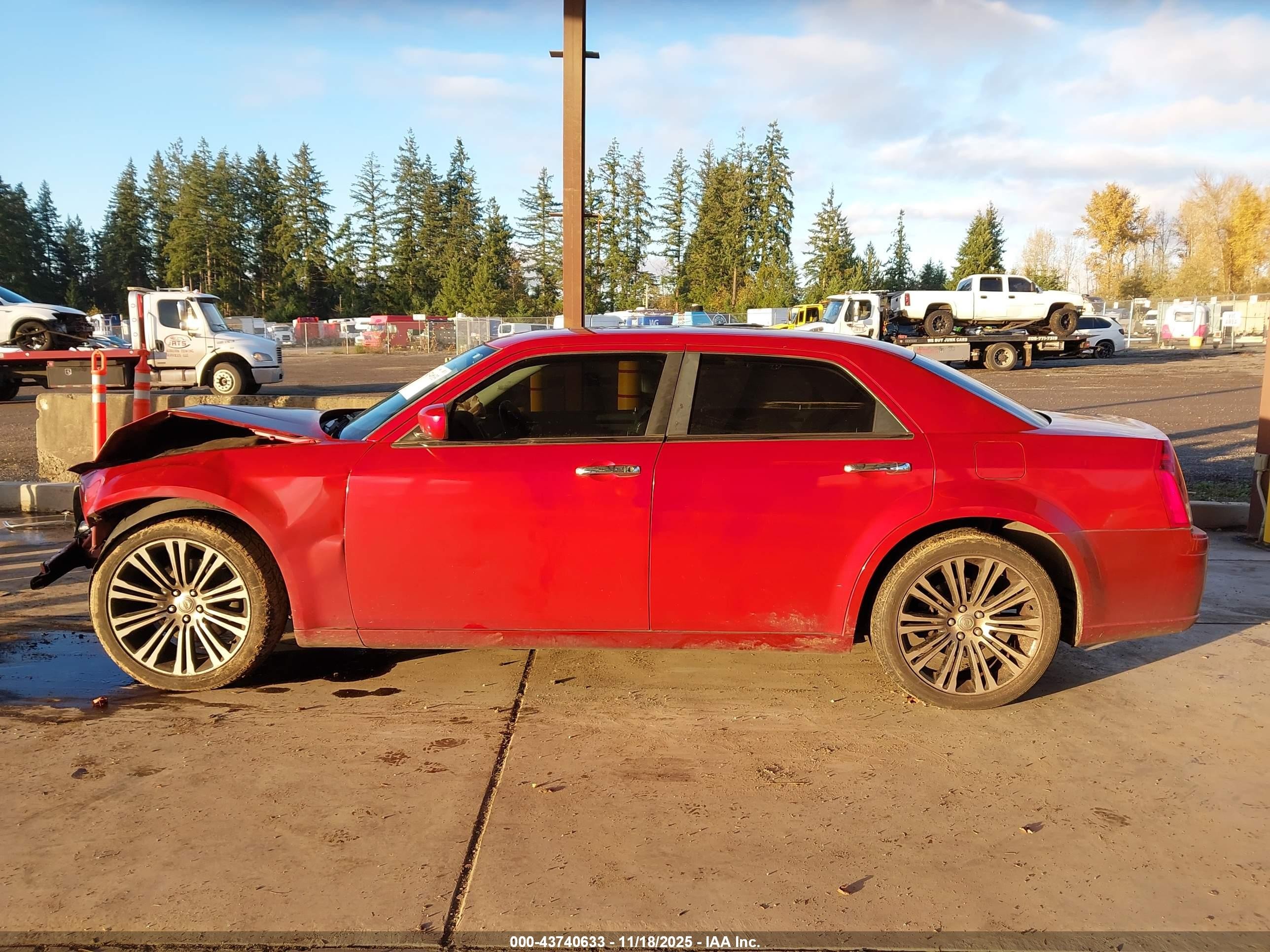 2010 Chrysler 300c V8 Red vin: 2C3CA9CT0AH262137