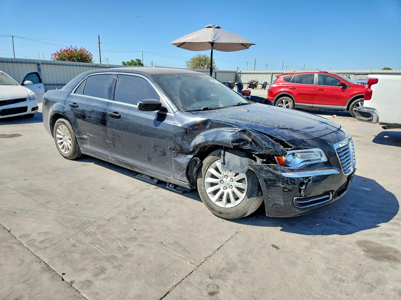 2013 Chrysler 300 Black vin: 2C3CCAAG0DH520761