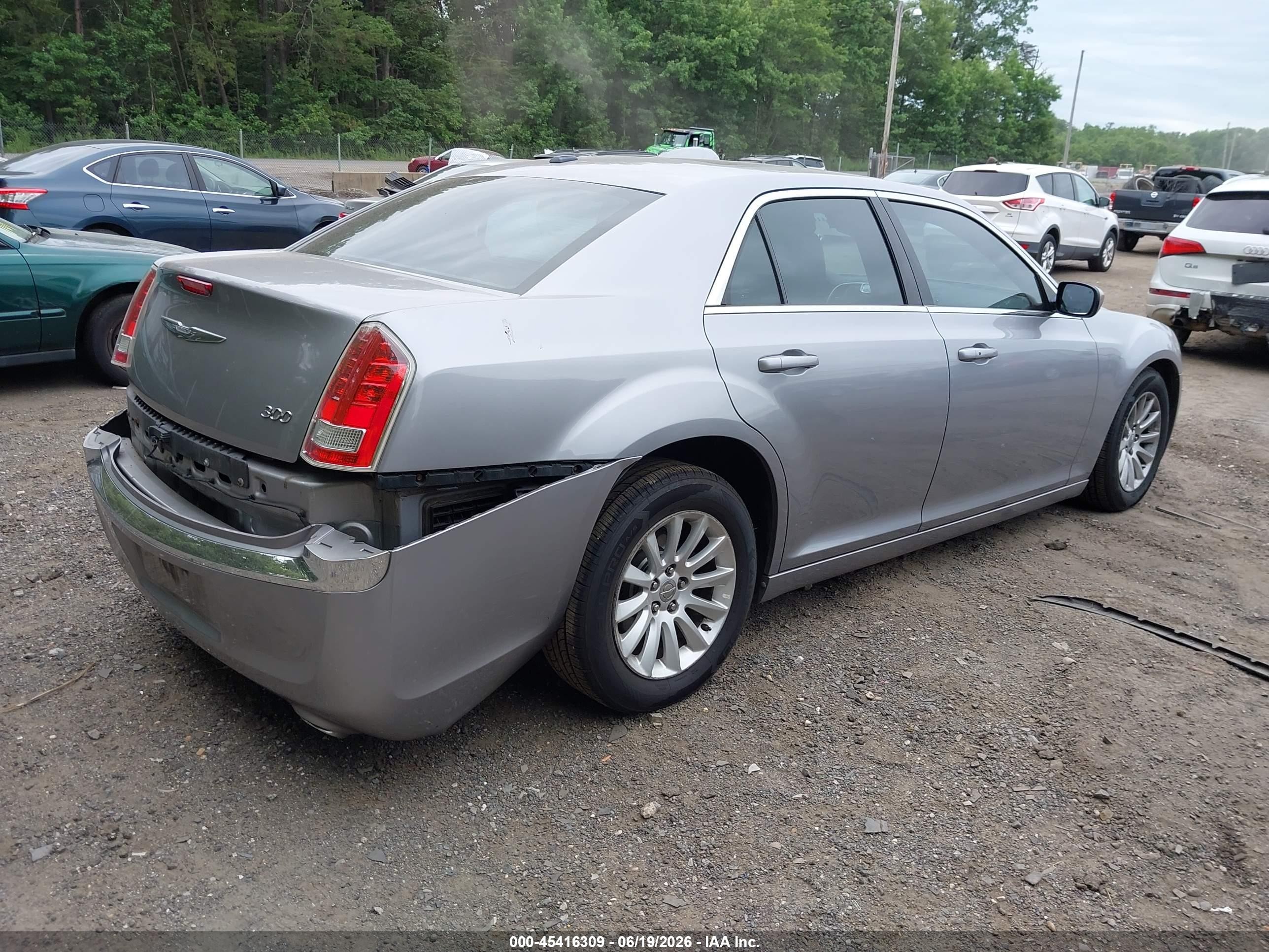 2013 Chrysler 300 Motown Серебряный vin: 2C3CCAAG0DH599218
