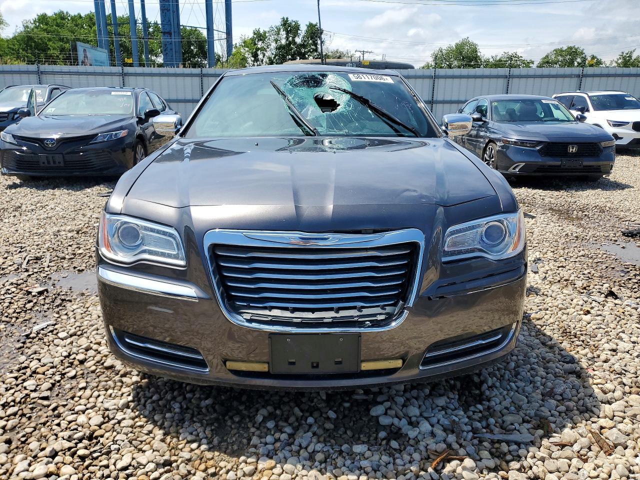 2013 Chrysler 300 Gray vin: 2C3CCAAG0DH732172