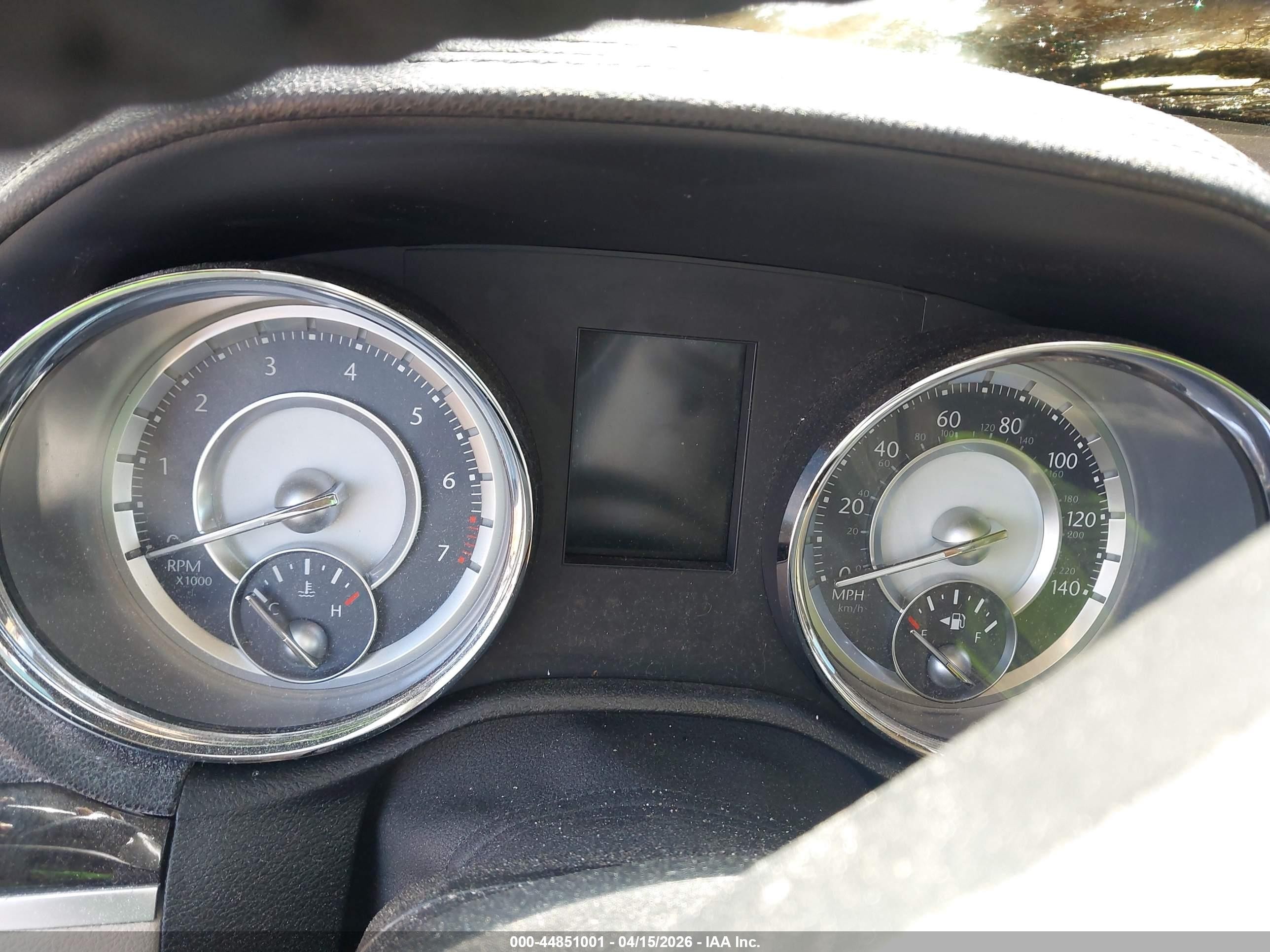 2014 Chrysler 300 Burgundy vin: 2C3CCAAG0EH118983