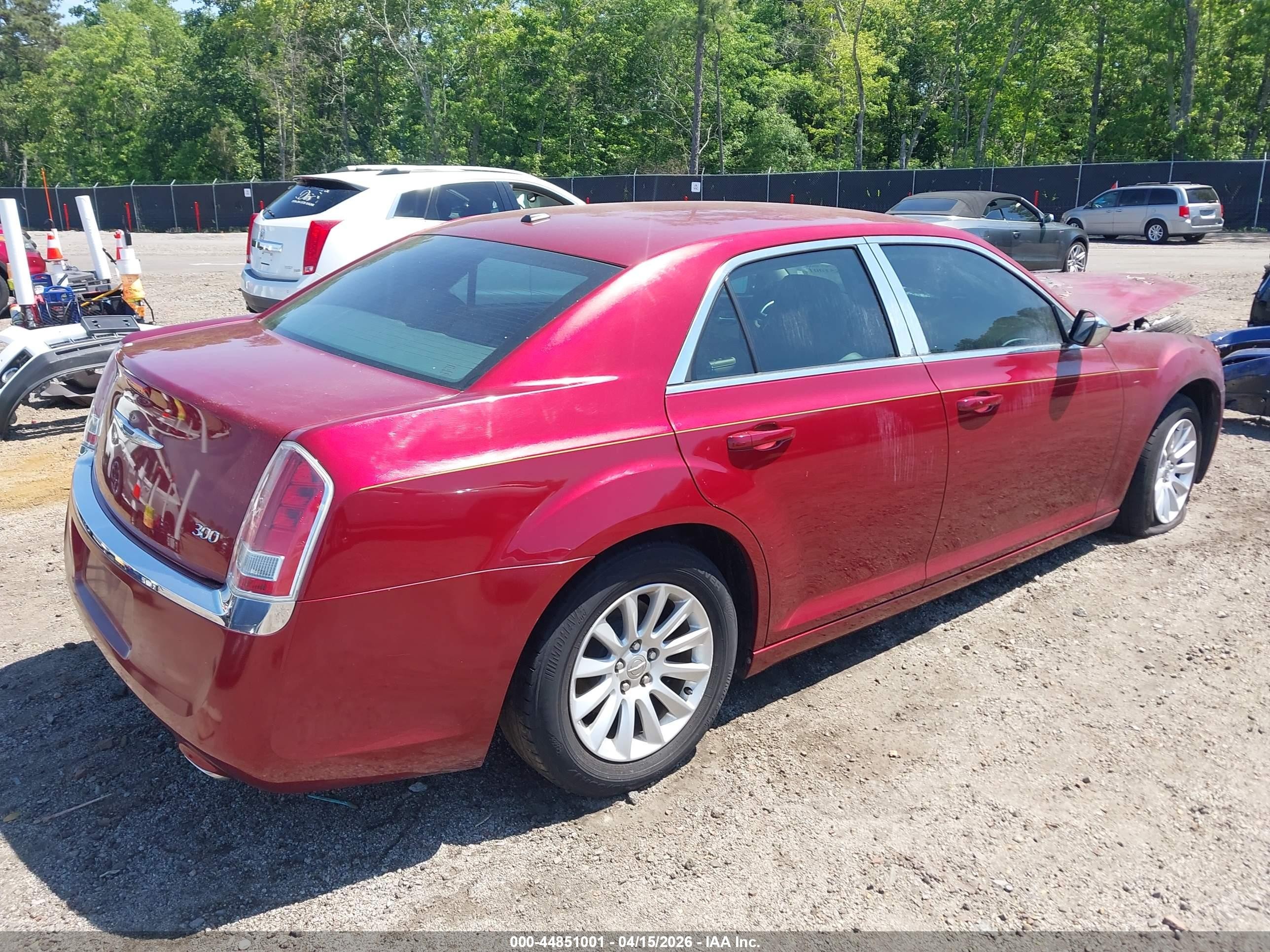 2014 Chrysler 300 Burgundy vin: 2C3CCAAG0EH118983