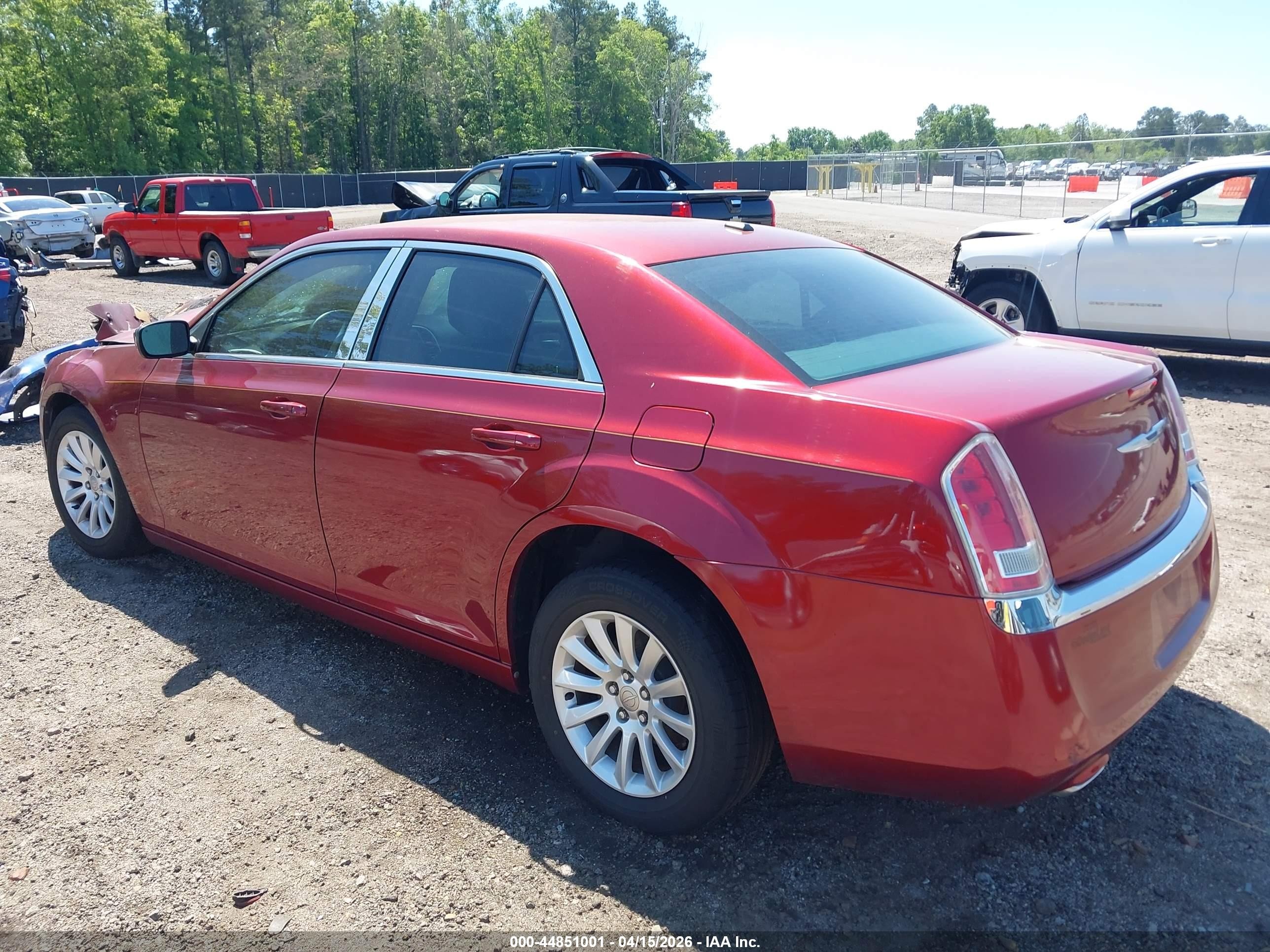 2014 Chrysler 300 Burgundy vin: 2C3CCAAG0EH118983