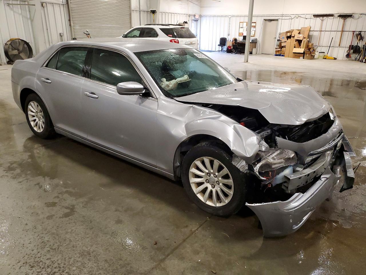 2014 Chrysler 300 Silver vin: 2C3CCAAG0EH121673