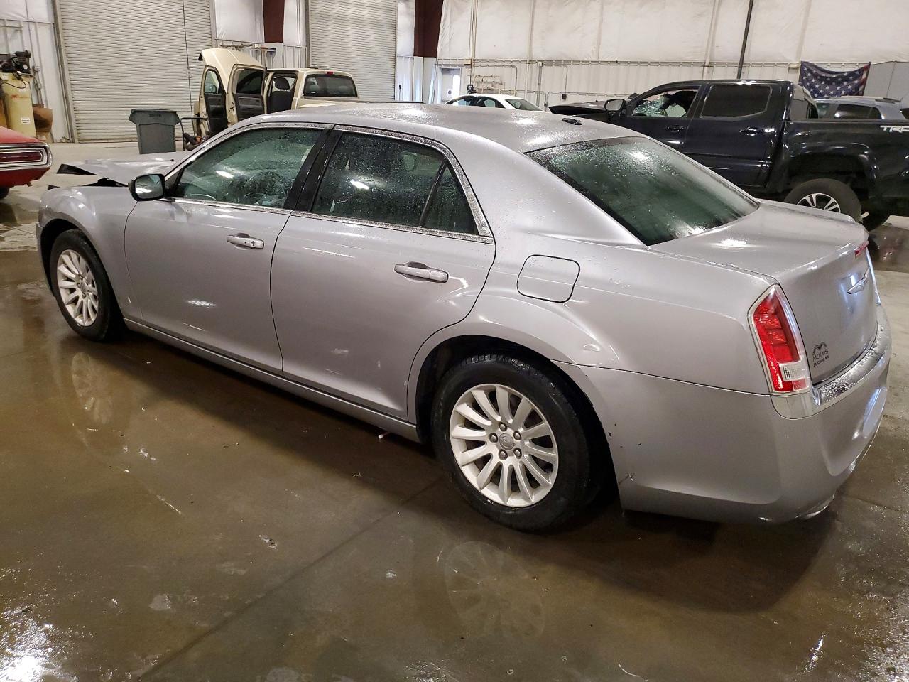 2014 Chrysler 300 Silver vin: 2C3CCAAG0EH121673