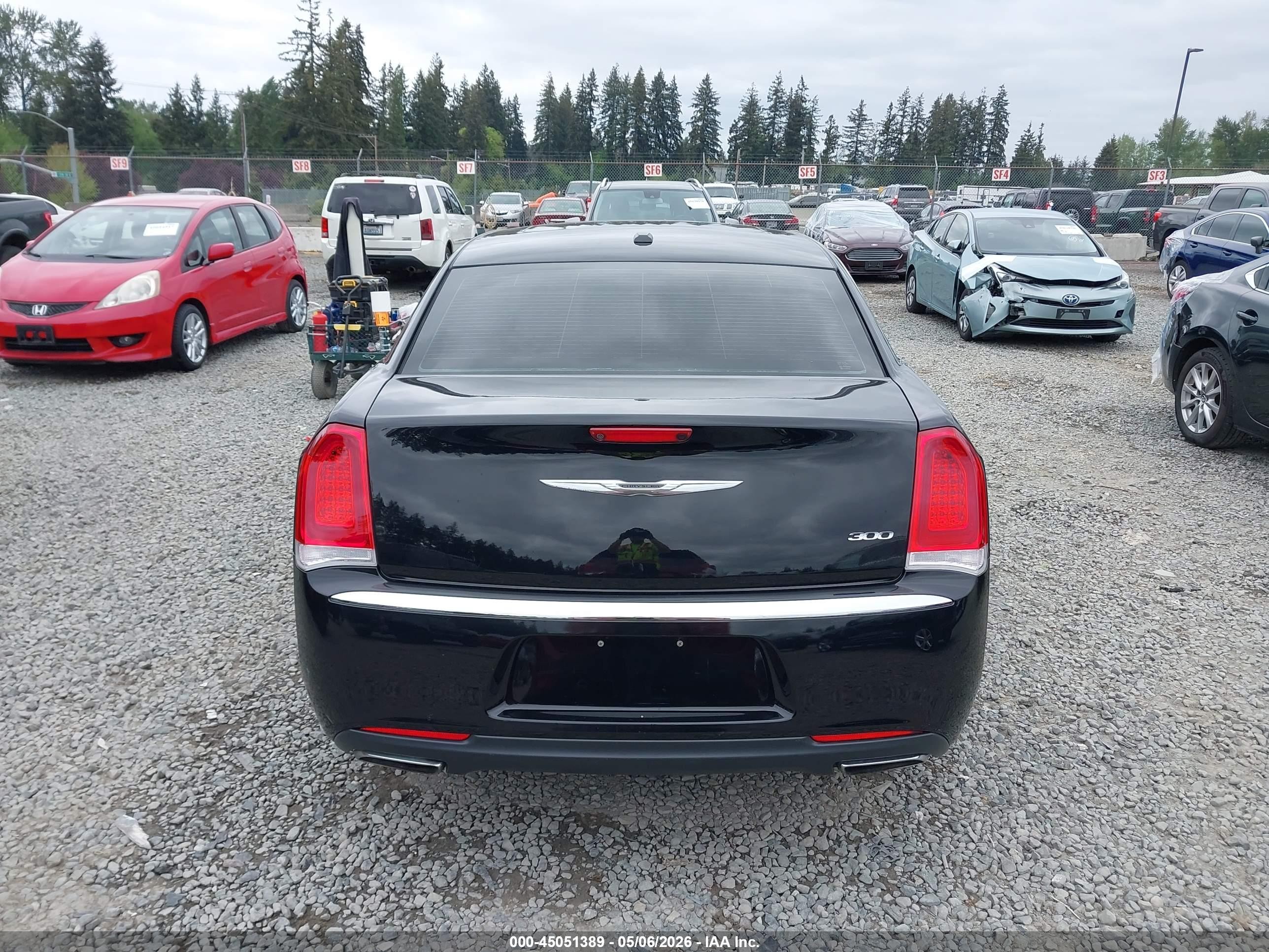 2015 Chrysler 300 Touring Black vin: 2C3CCAAG0FH828595