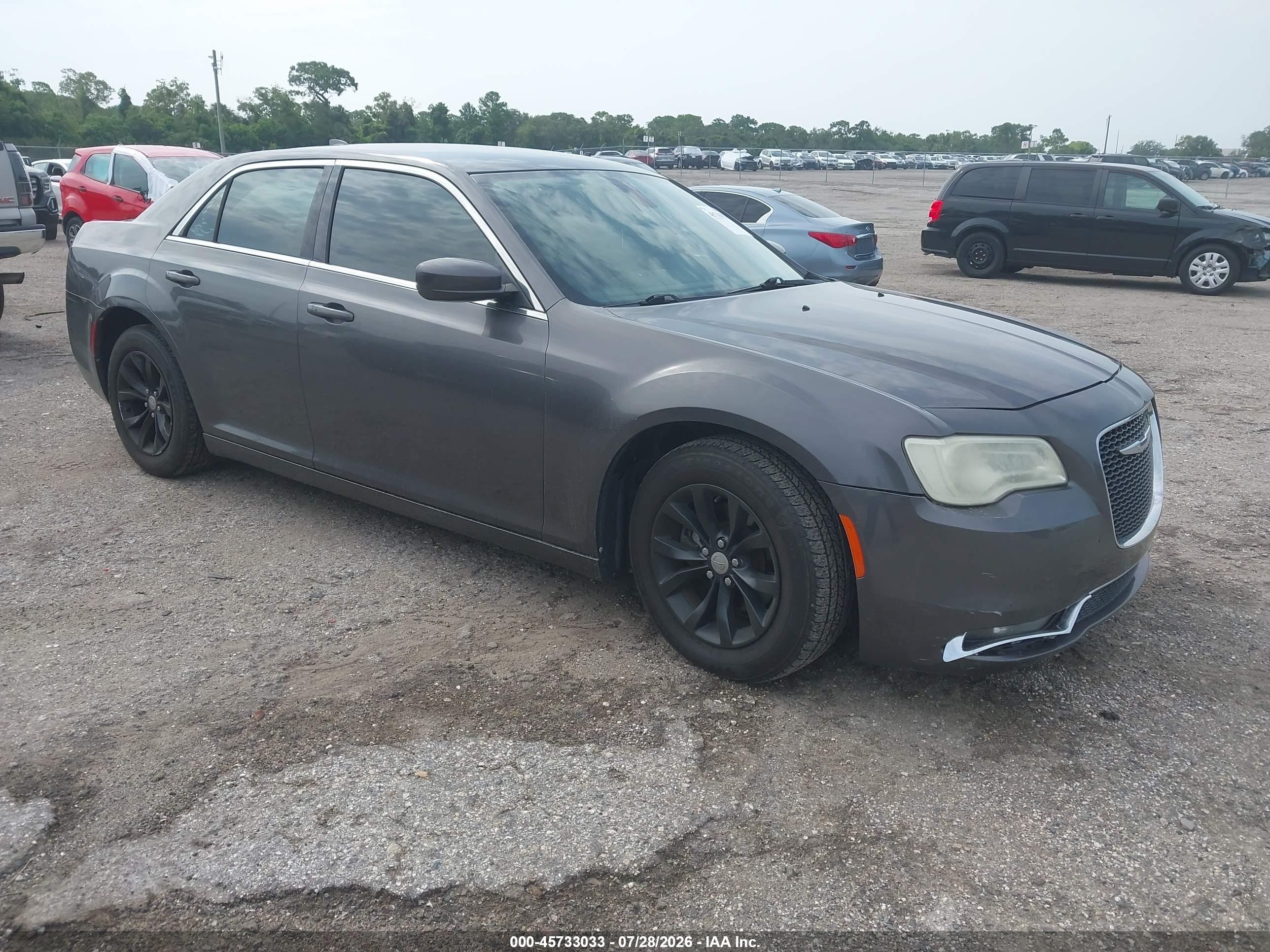 2015 Chrysler 300 Limited Серый vin: 2C3CCAAG0FH853545