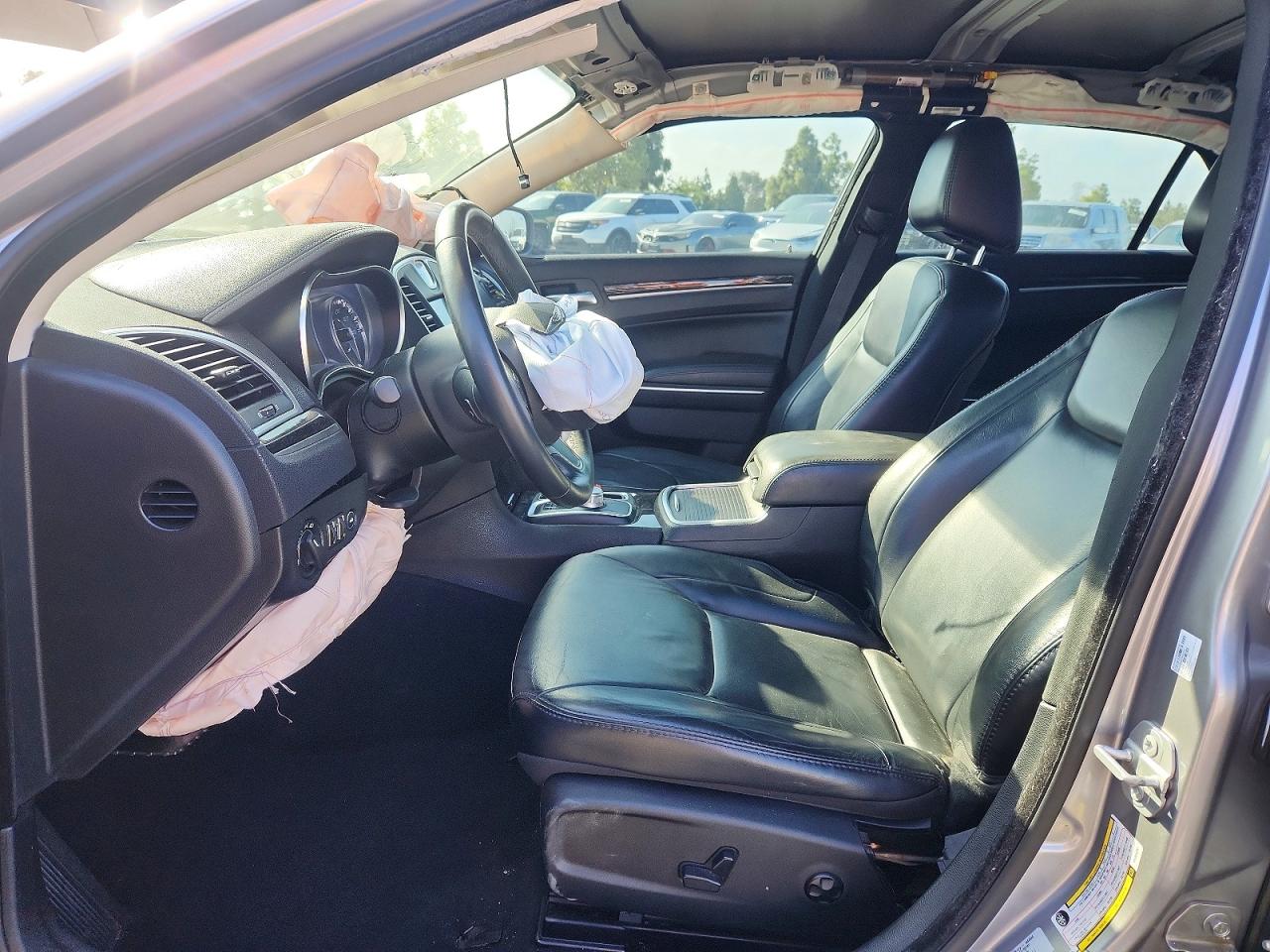 2015 Chrysler 300 Limited Silver vin: 2C3CCAAG0FH904087