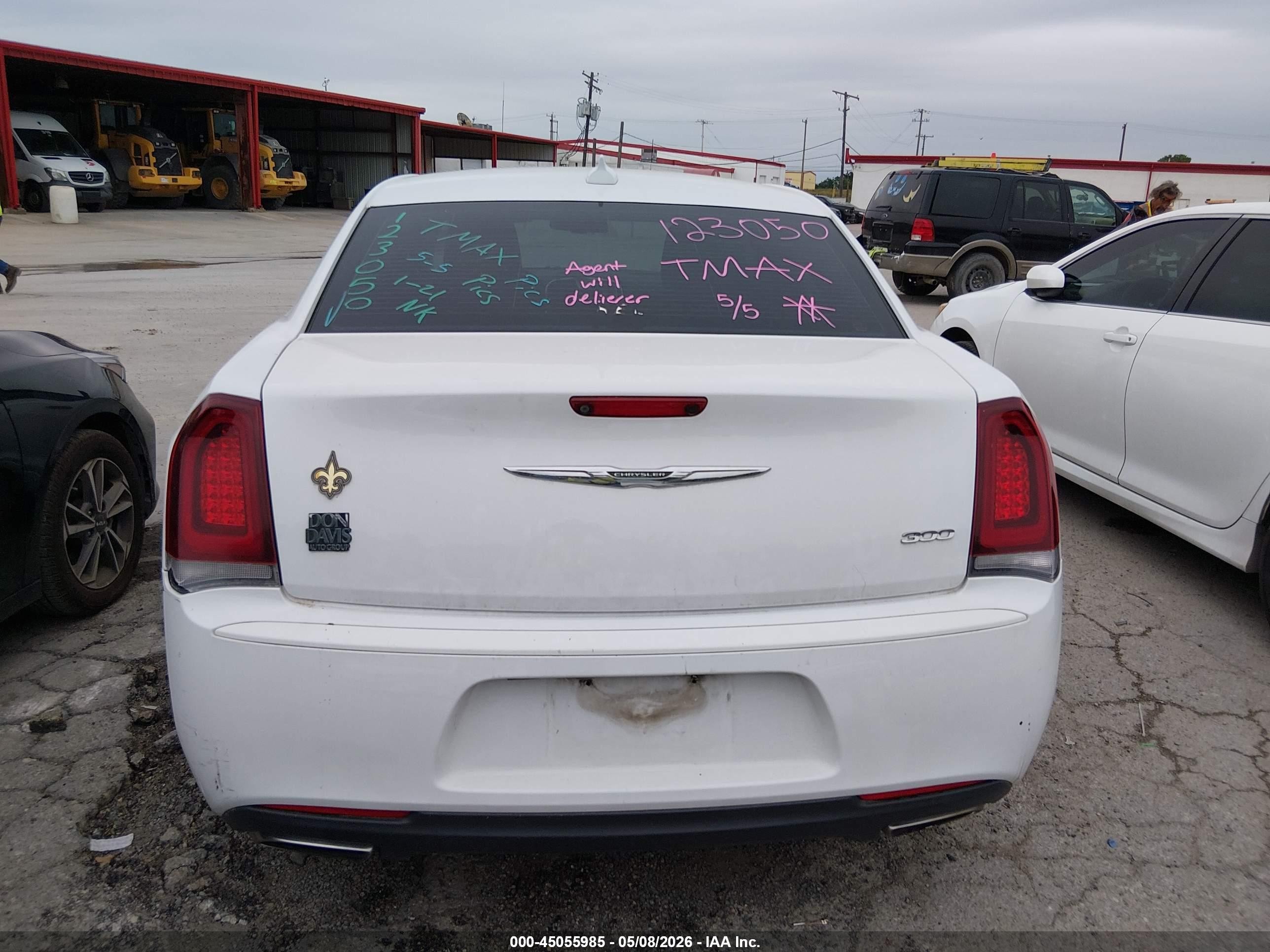2020 Chrysler 300 Touring White vin: 2C3CCAAG0LH123050