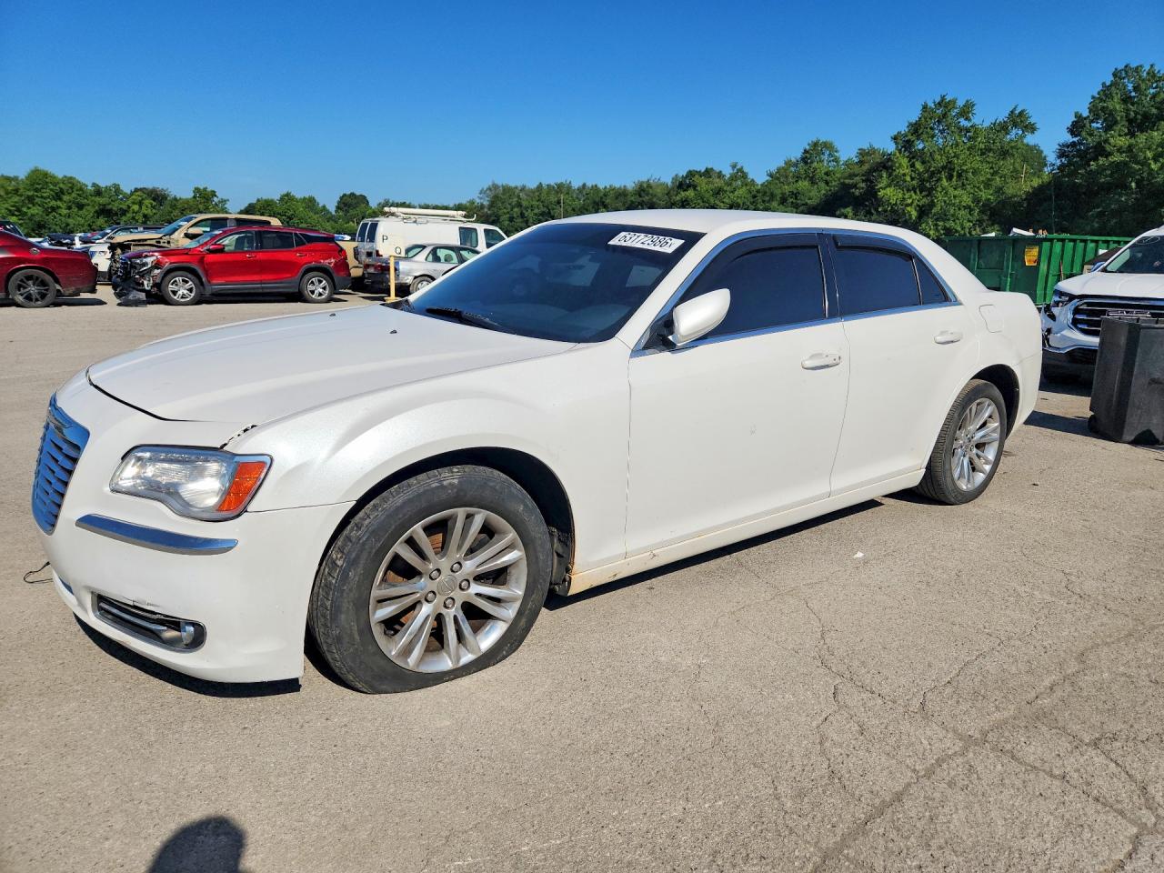 2013 Chrysler 300 White vin: 2C3CCAAG1DH503936
