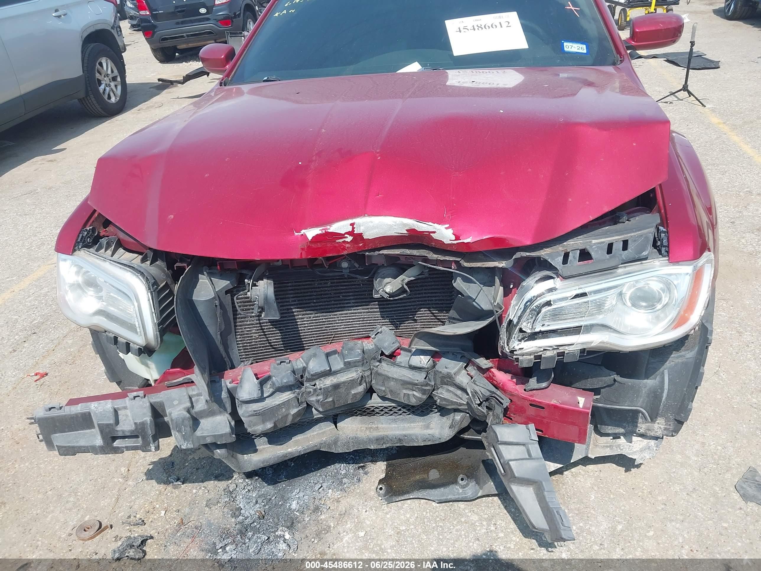 2013 Chrysler 300 Motown Red vin: 2C3CCAAG1DH551338