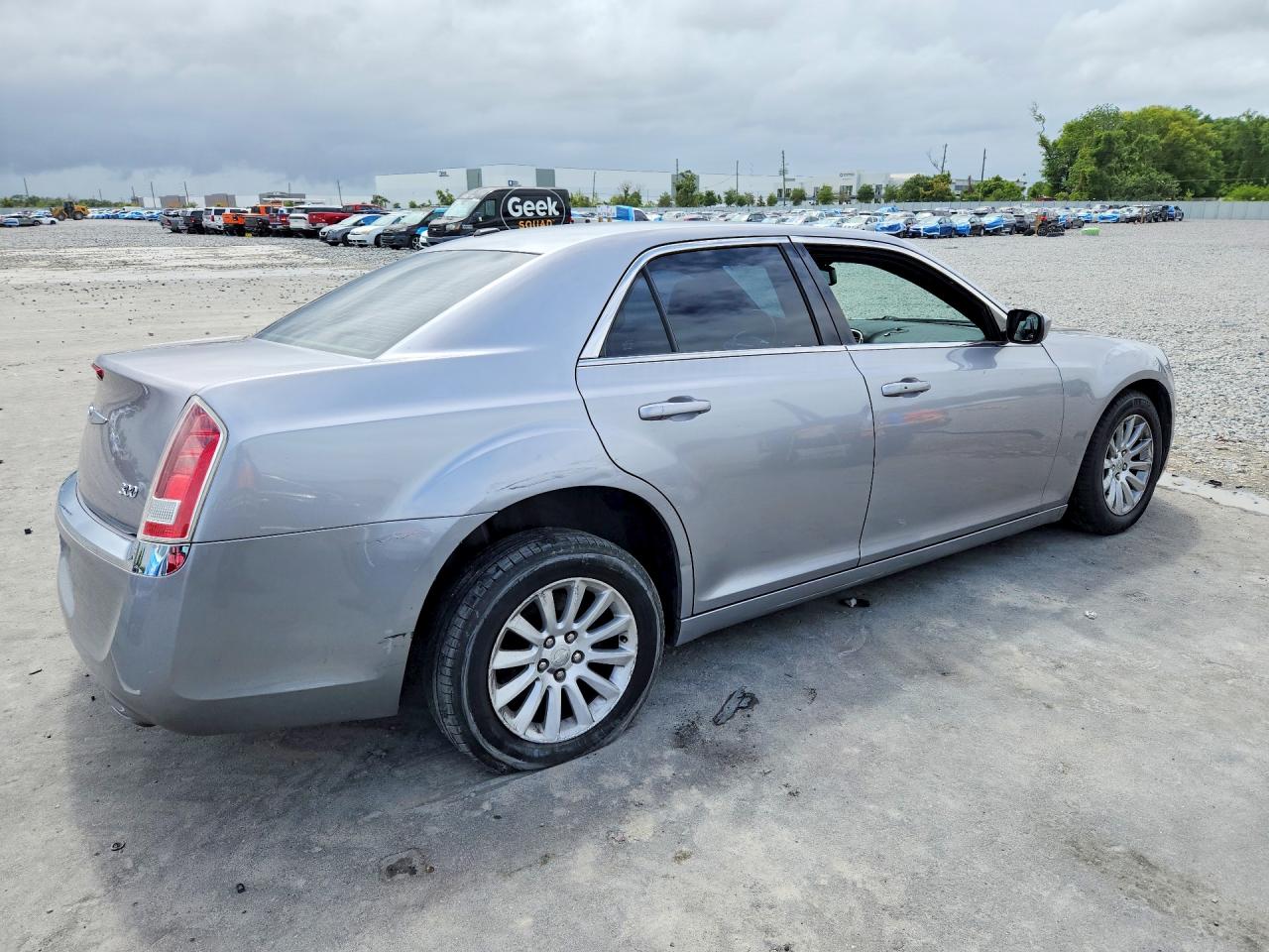 2013 Chrysler 300 Gray vin: 2C3CCAAG1DH572285