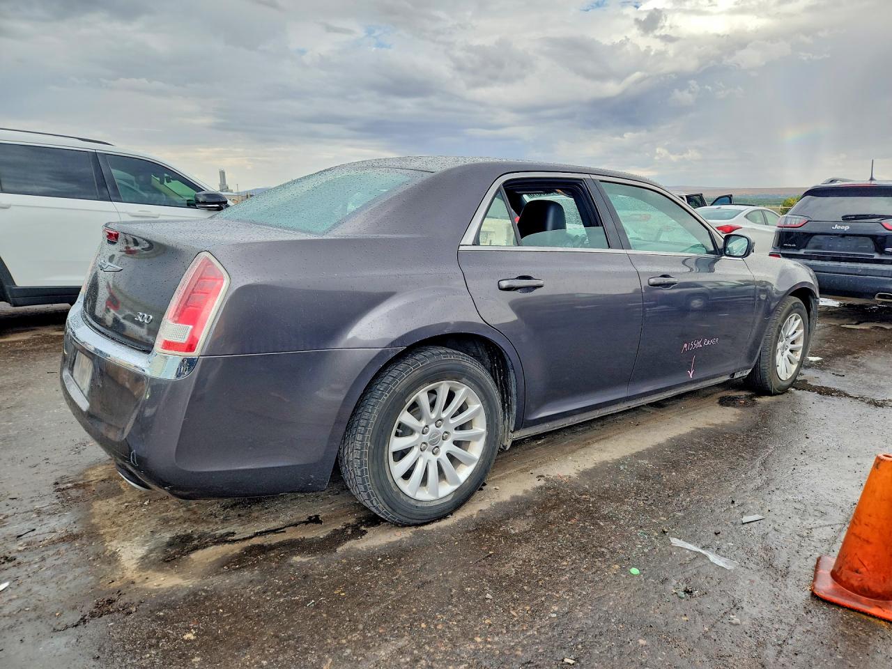 2013 Chrysler 300 Gray vin: 2C3CCAAG1DH600375