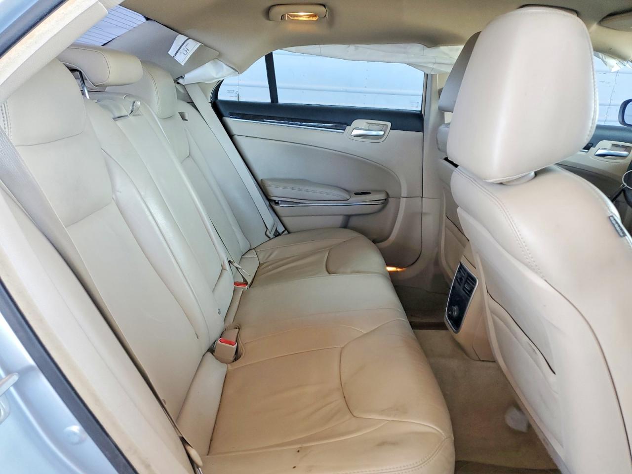 2013 Chrysler 300 Silver vin: 2C3CCAAG1DH658633