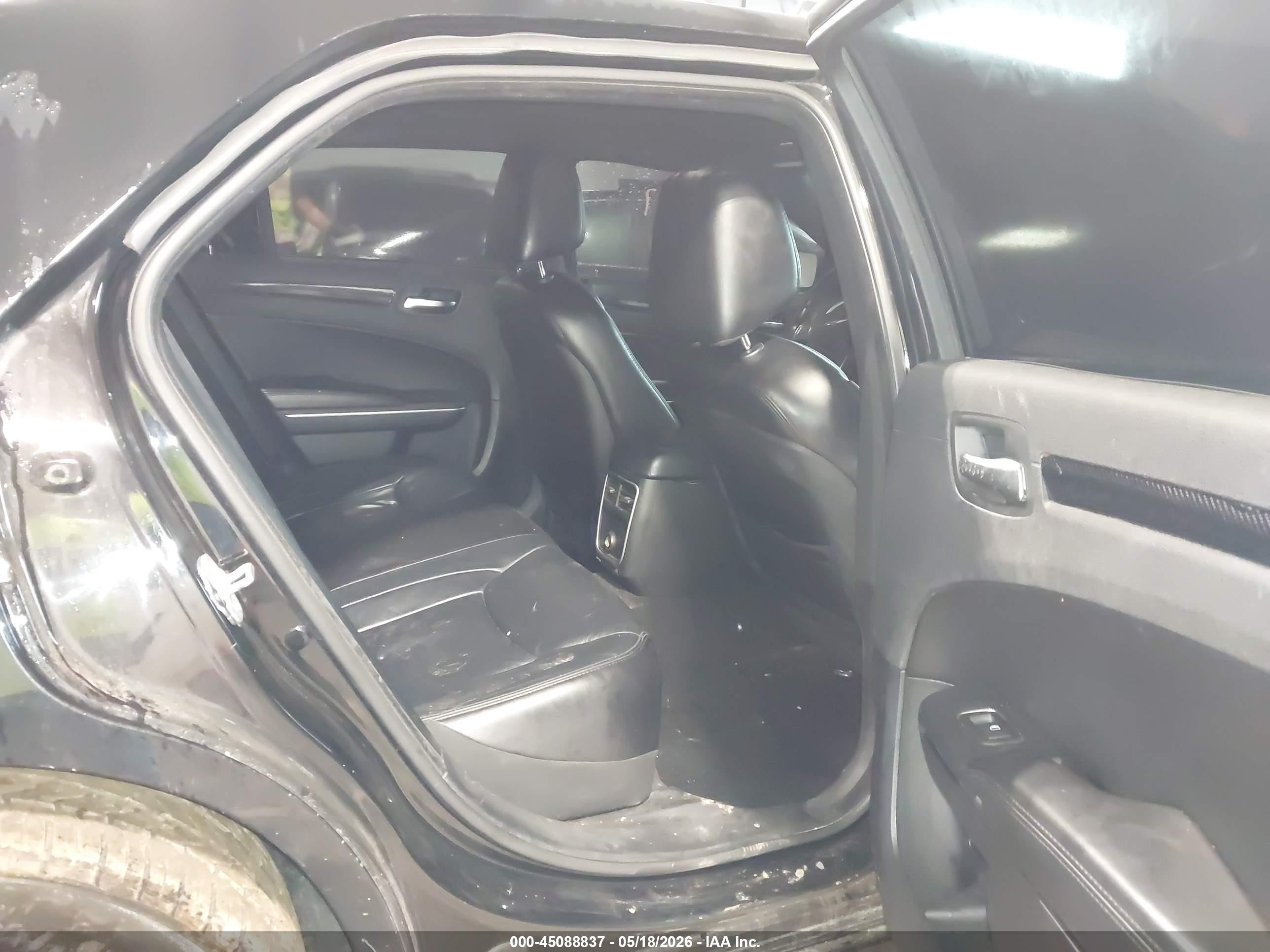 2014 Chrysler 300   Black vin: 2C3CCAAG1EH260100