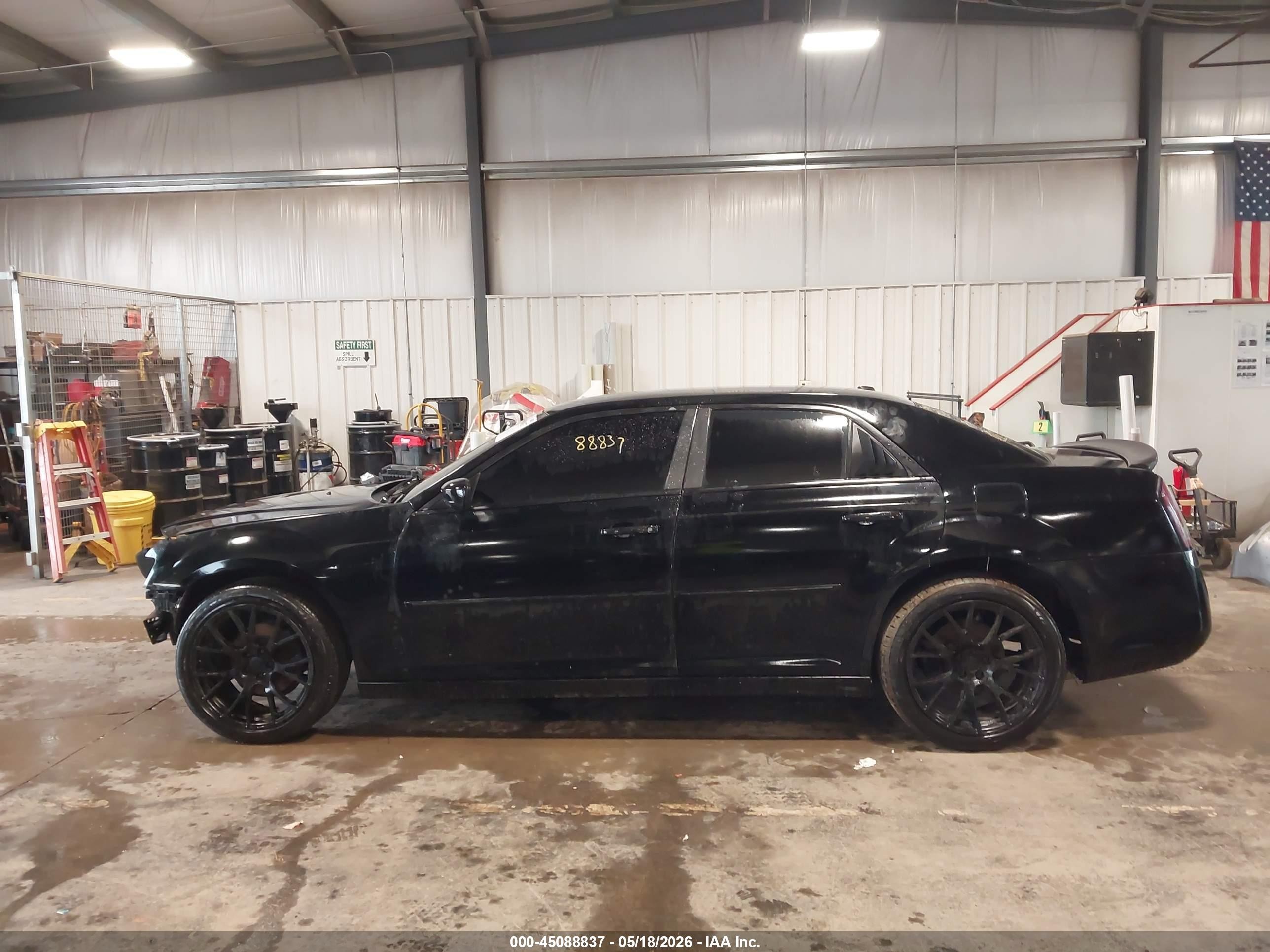 2014 Chrysler 300   Black vin: 2C3CCAAG1EH260100