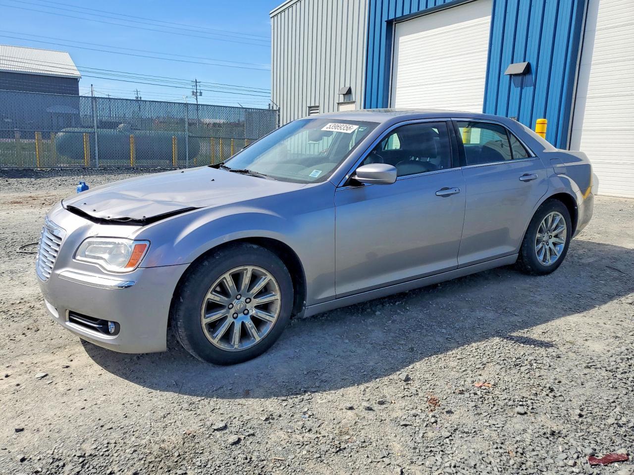 2014 Chrysler 300 Серебряный vin: 2C3CCAAG1EH269315
