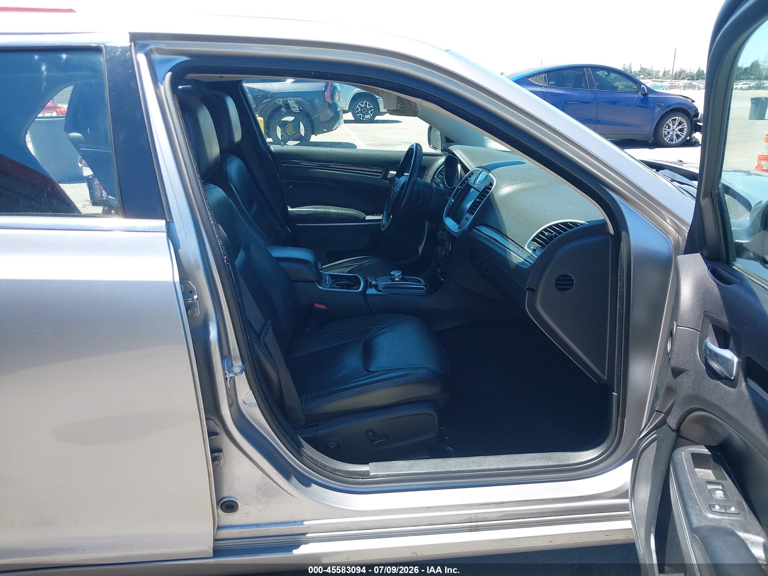 2015 Chrysler 300 Limited Silver vin: 2C3CCAAG1FH872055