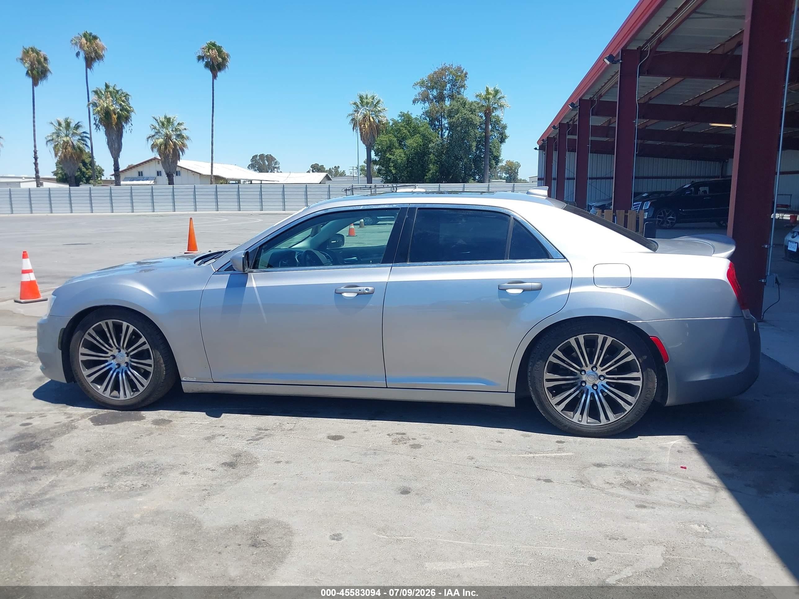 2015 Chrysler 300 Limited Silver vin: 2C3CCAAG1FH872055