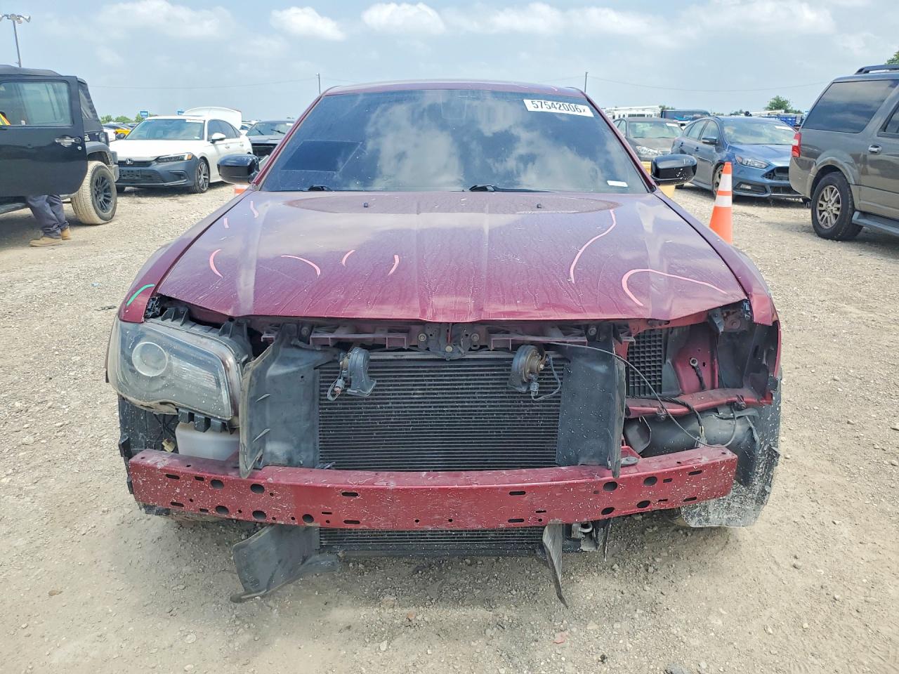 2019 Chrysler 300 Touring Maroon vin: 2C3CCAAG1KH745879