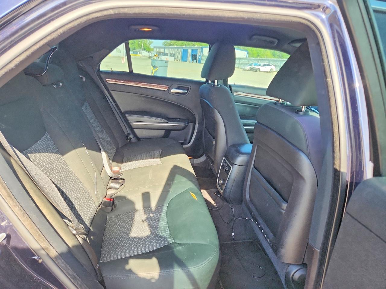 2012 Chrysler 300 Black vin: 2C3CCAAG2CH206169